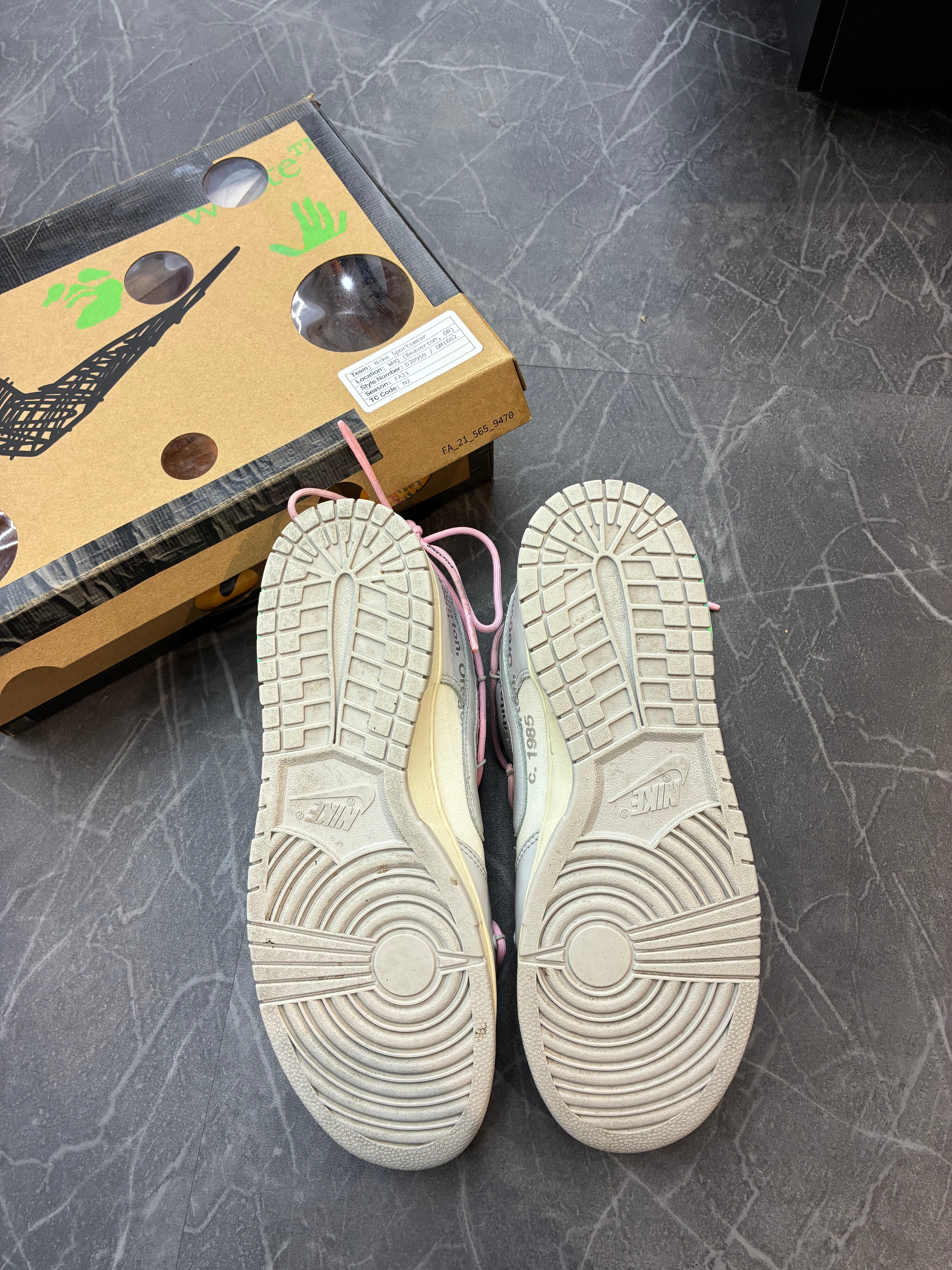 Nike Dunk Off-White “Lot 9”