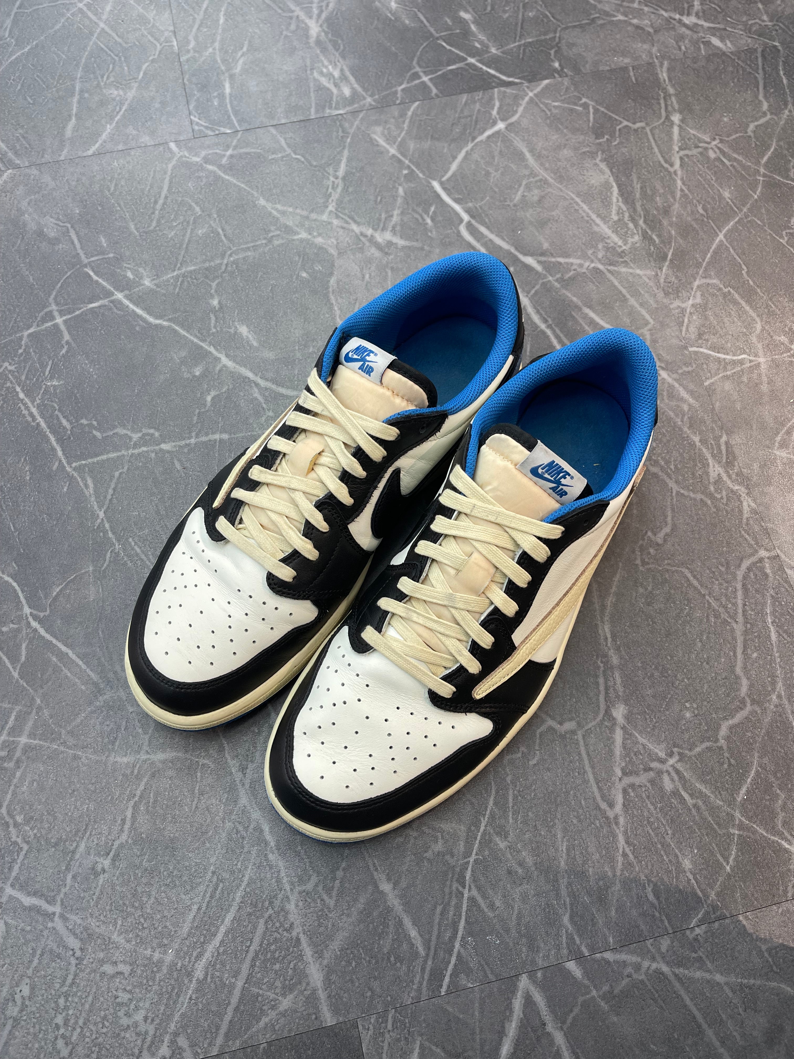 Jordan 1 Low Travis Scott “Fragment”