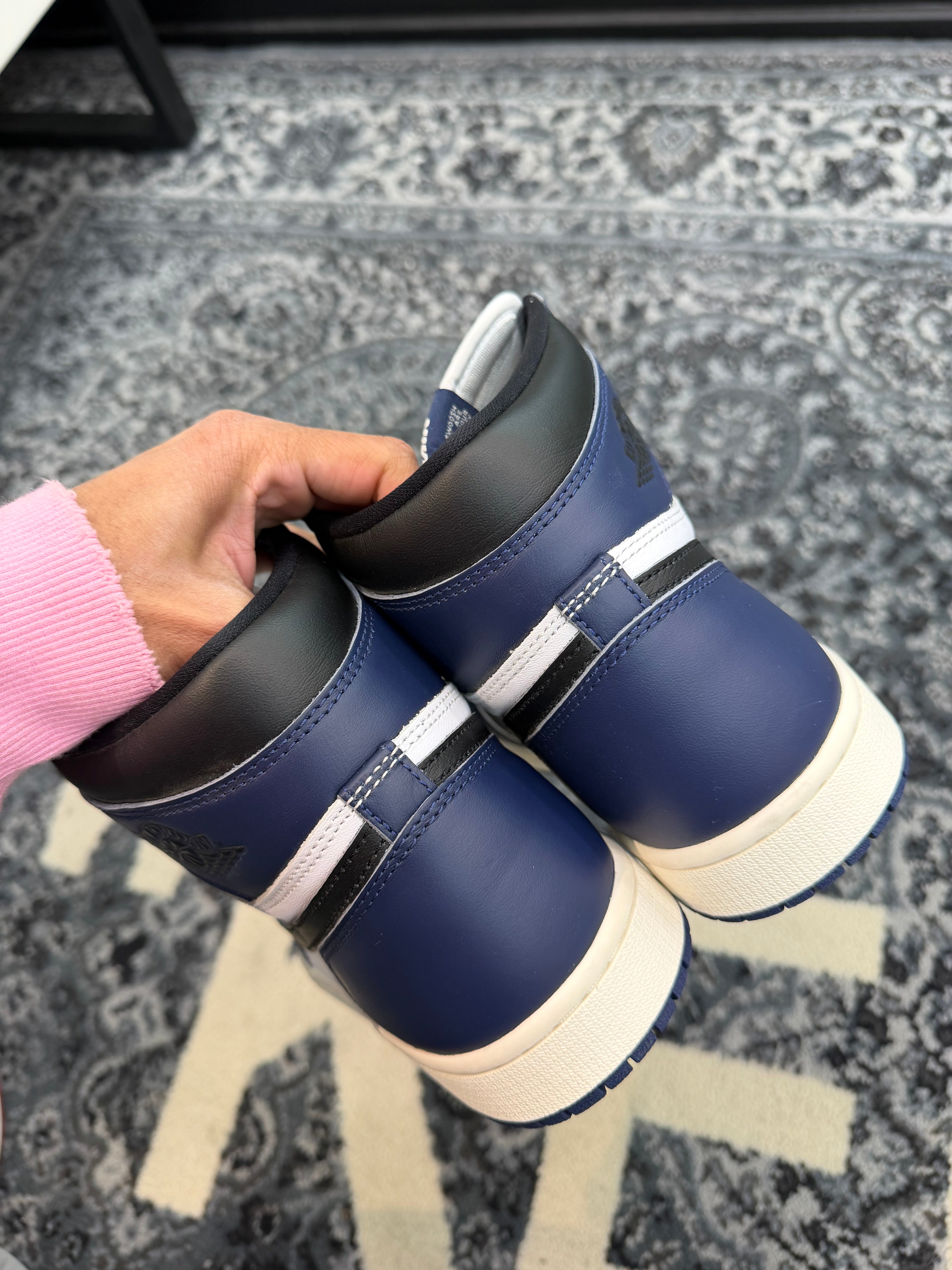 Jordan 1 High “Midnight Navy”