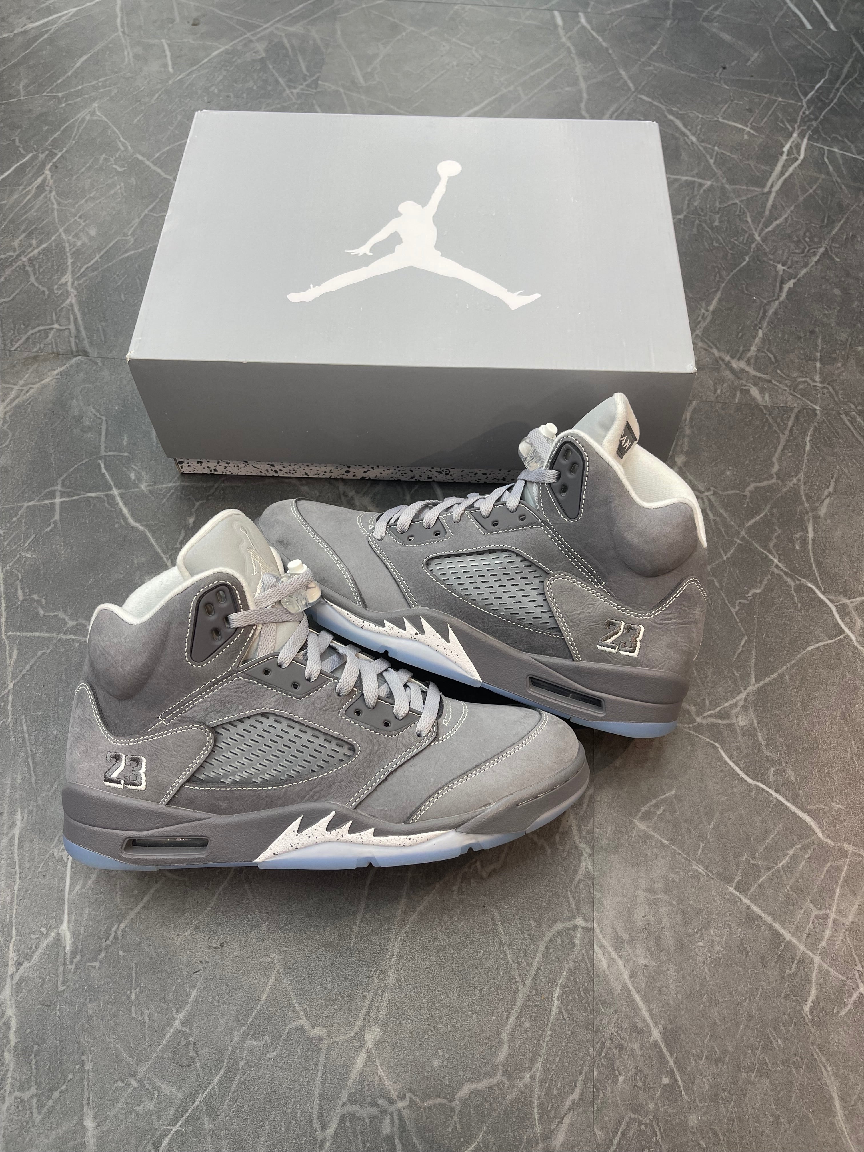Jordan 5 “Wolf Grey”