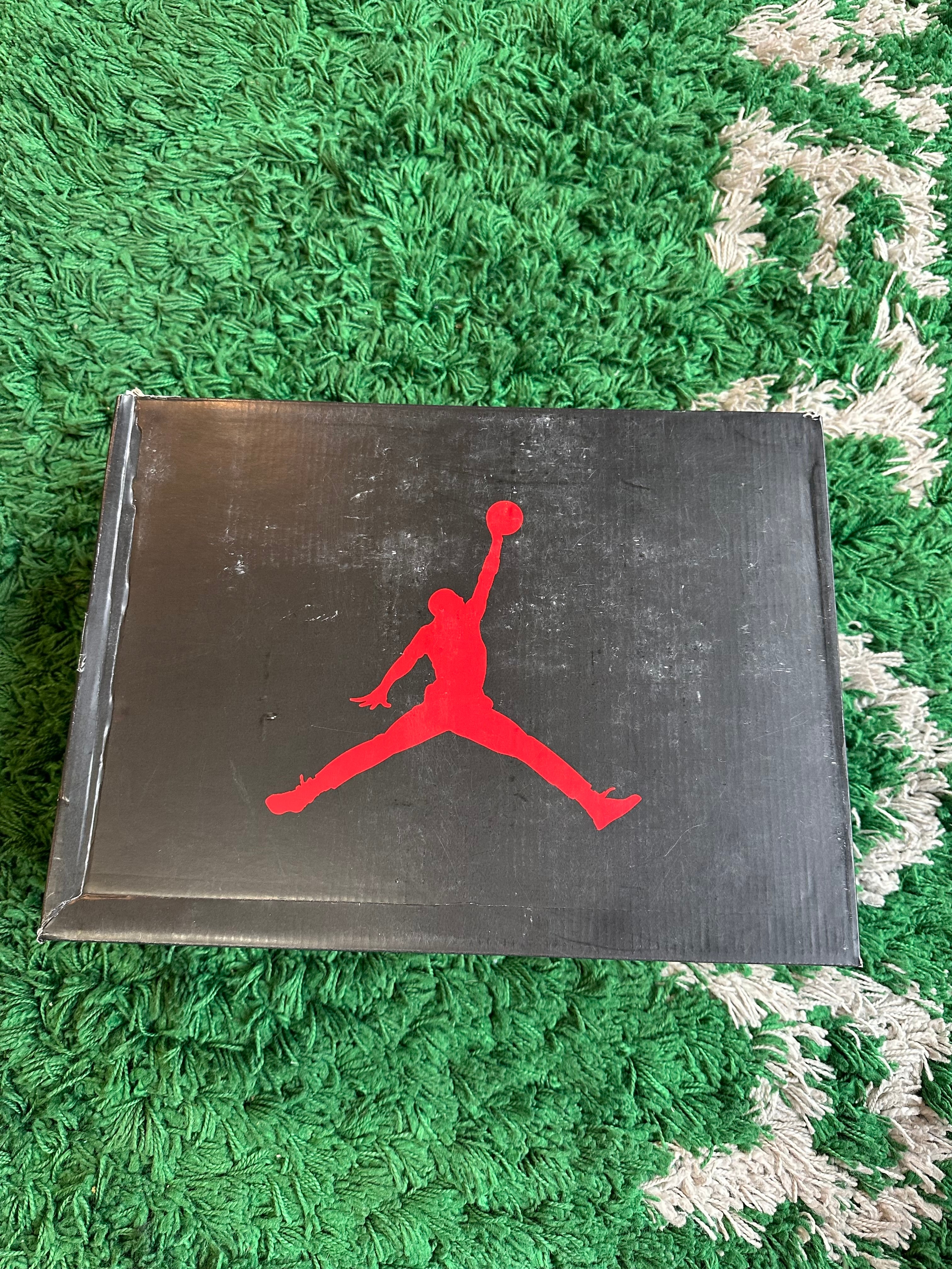 Jordan 5 “Black Metallic Reimagined”