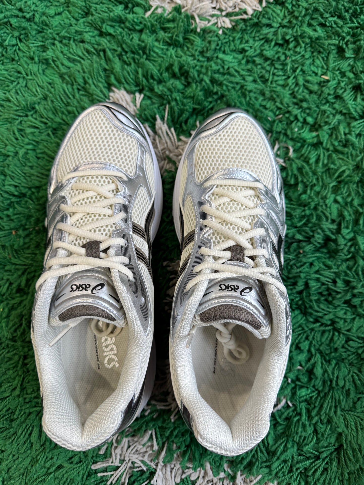 ASICS Gel-Kayano 14 “Cream Metallic Plum”