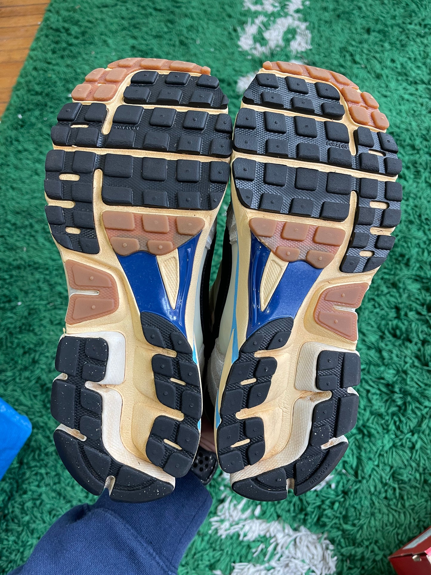 Nike Zoom Vomero 5 “Designed by Japan”