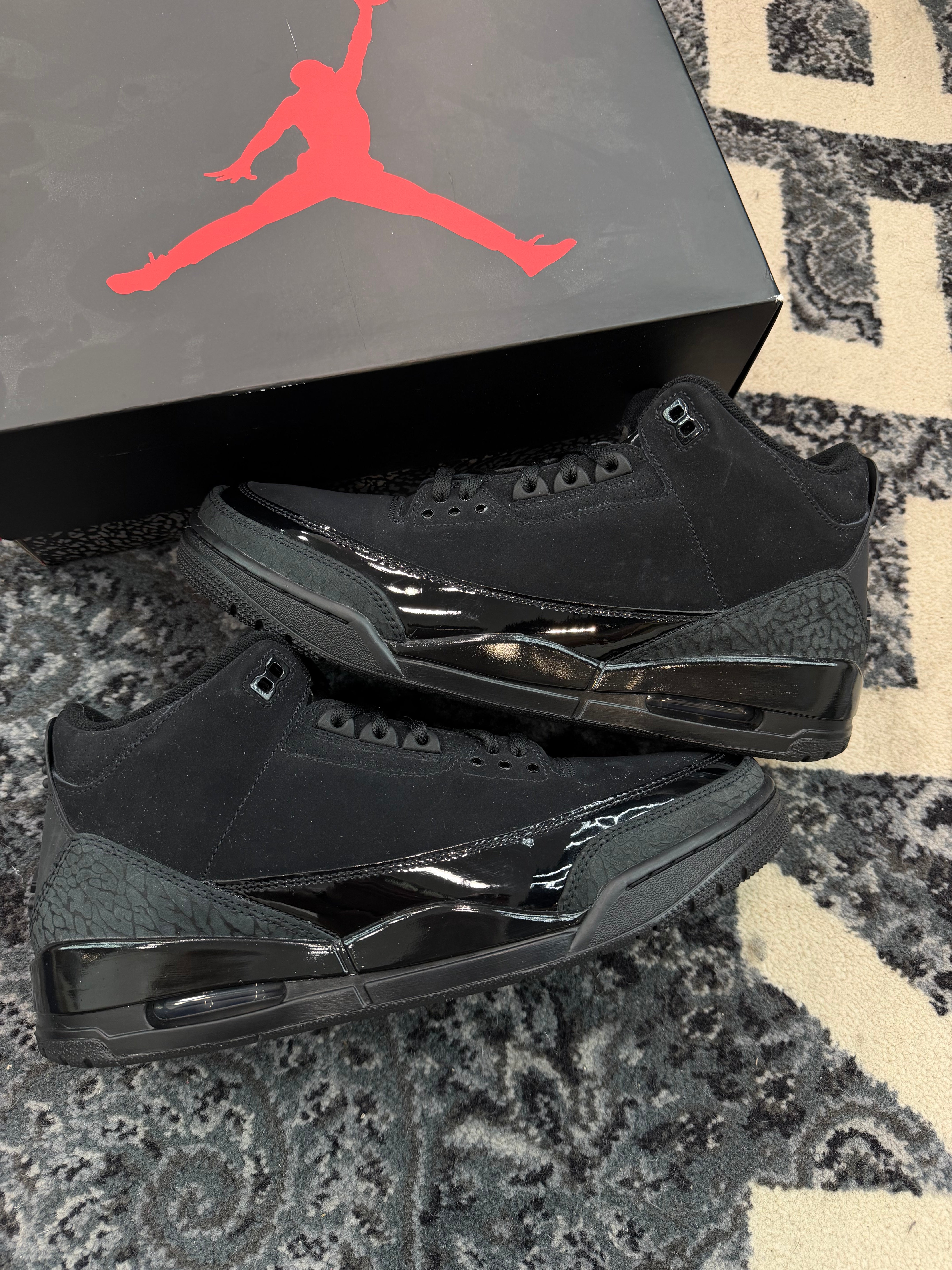 Jordan 3 “Black Cat”