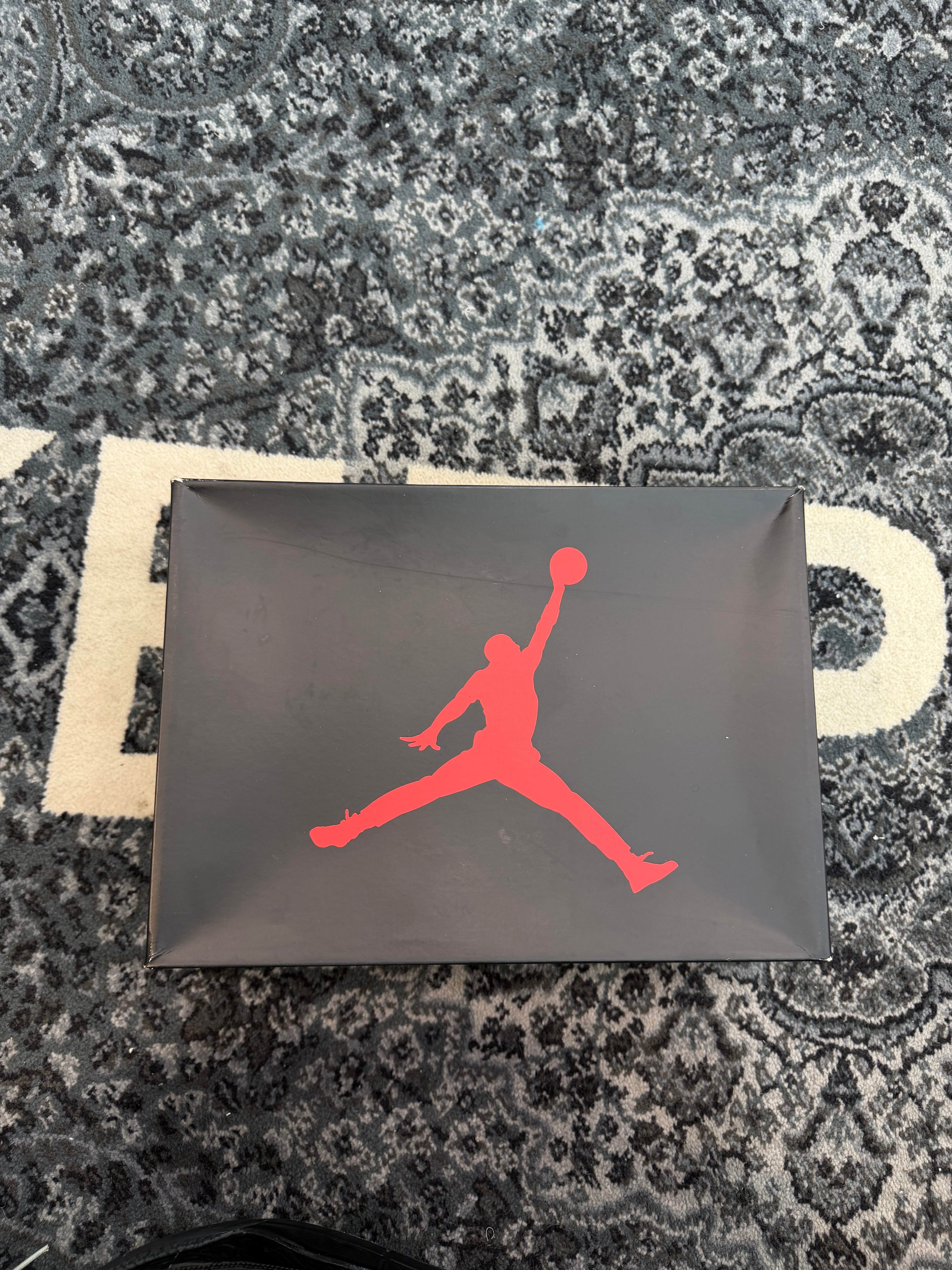 Jordan 3 “Black Cat”