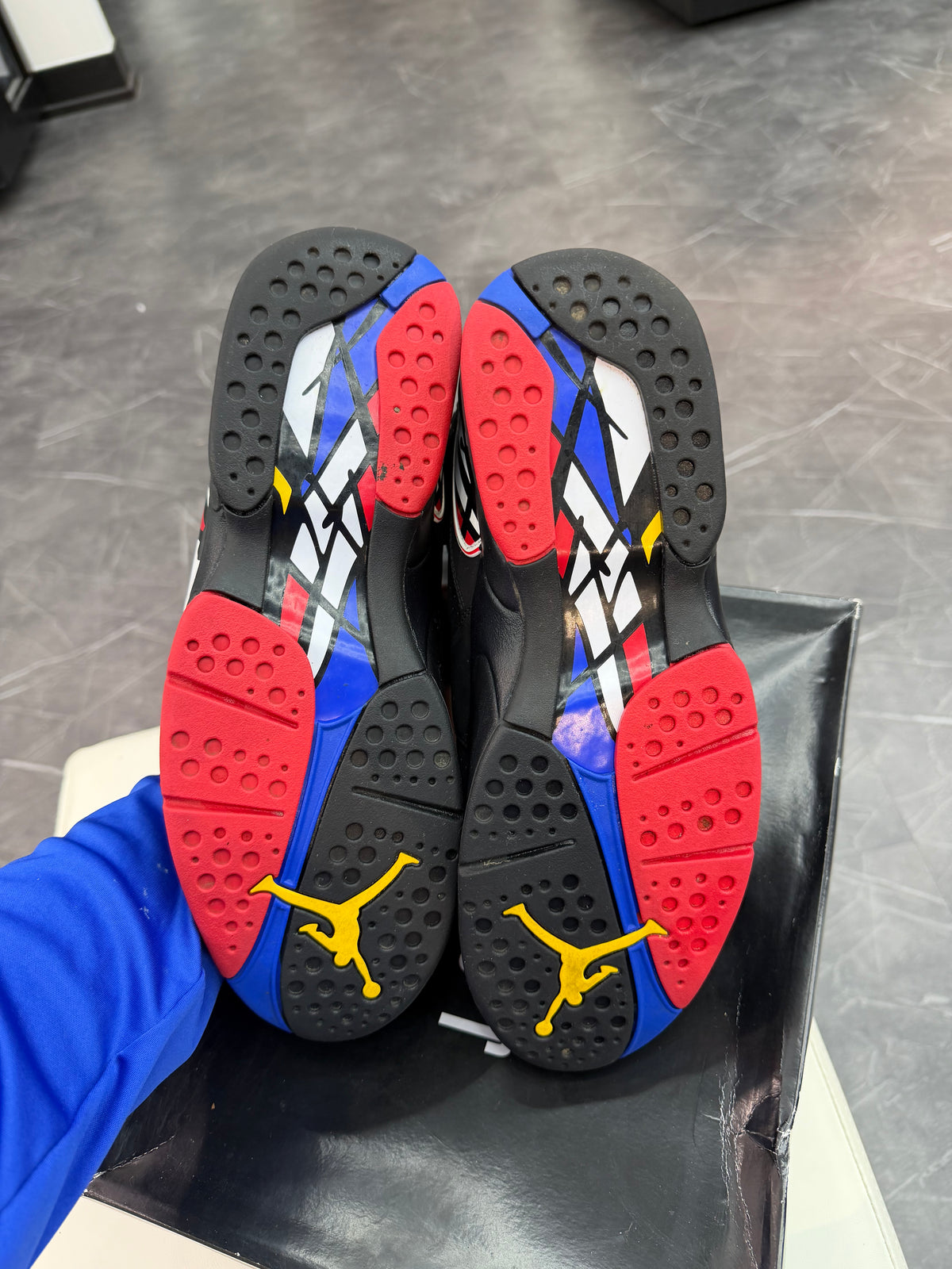 Jordan 8 Retro Playoffs (2023)