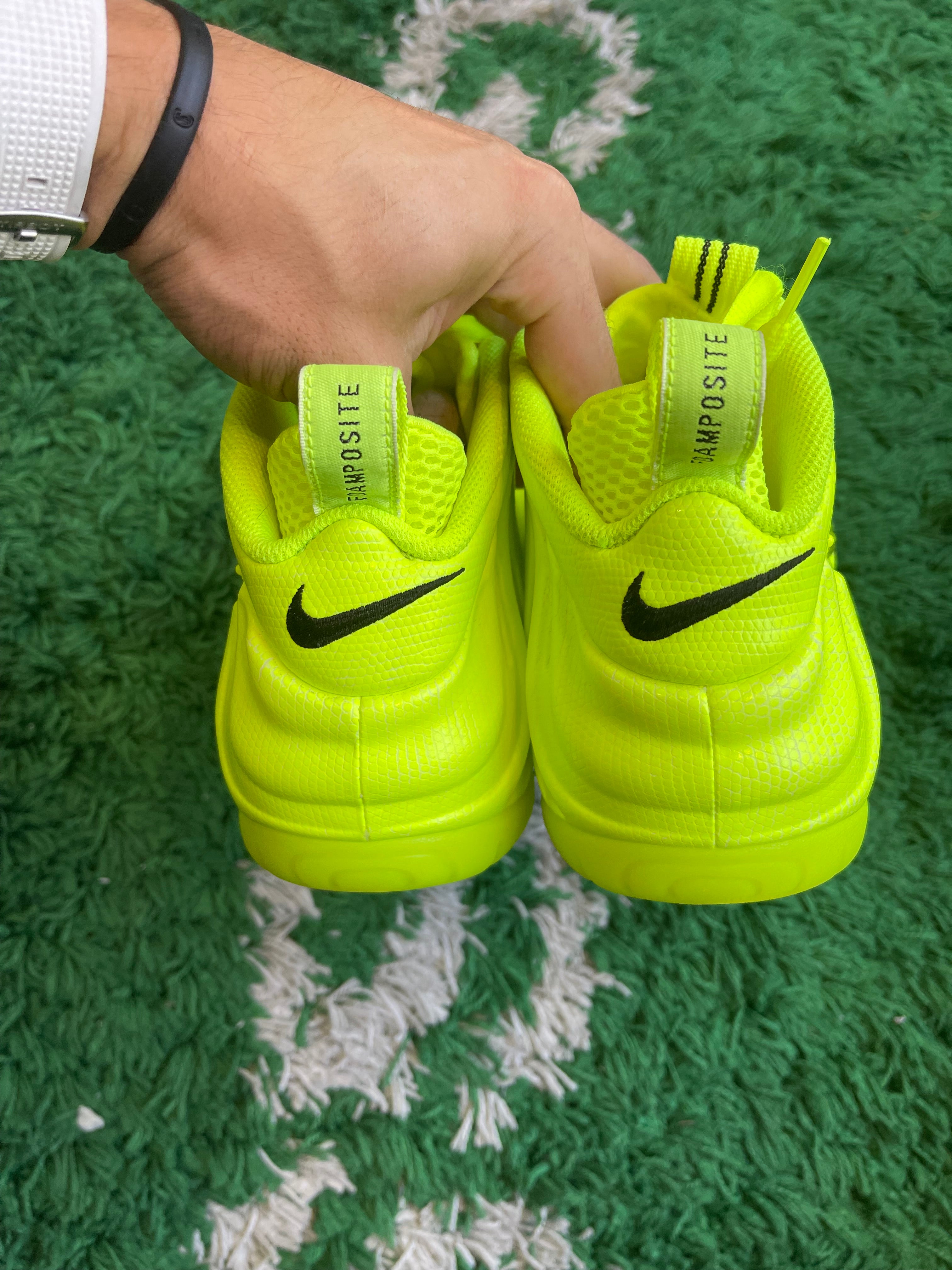 Nike Foamposite One “Volt”