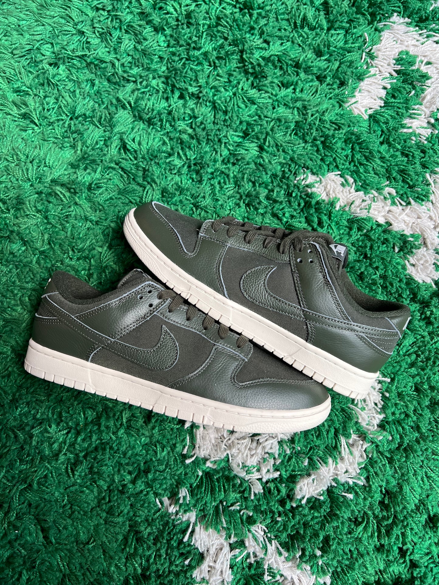 Nike Dunk Low “Sequoia”