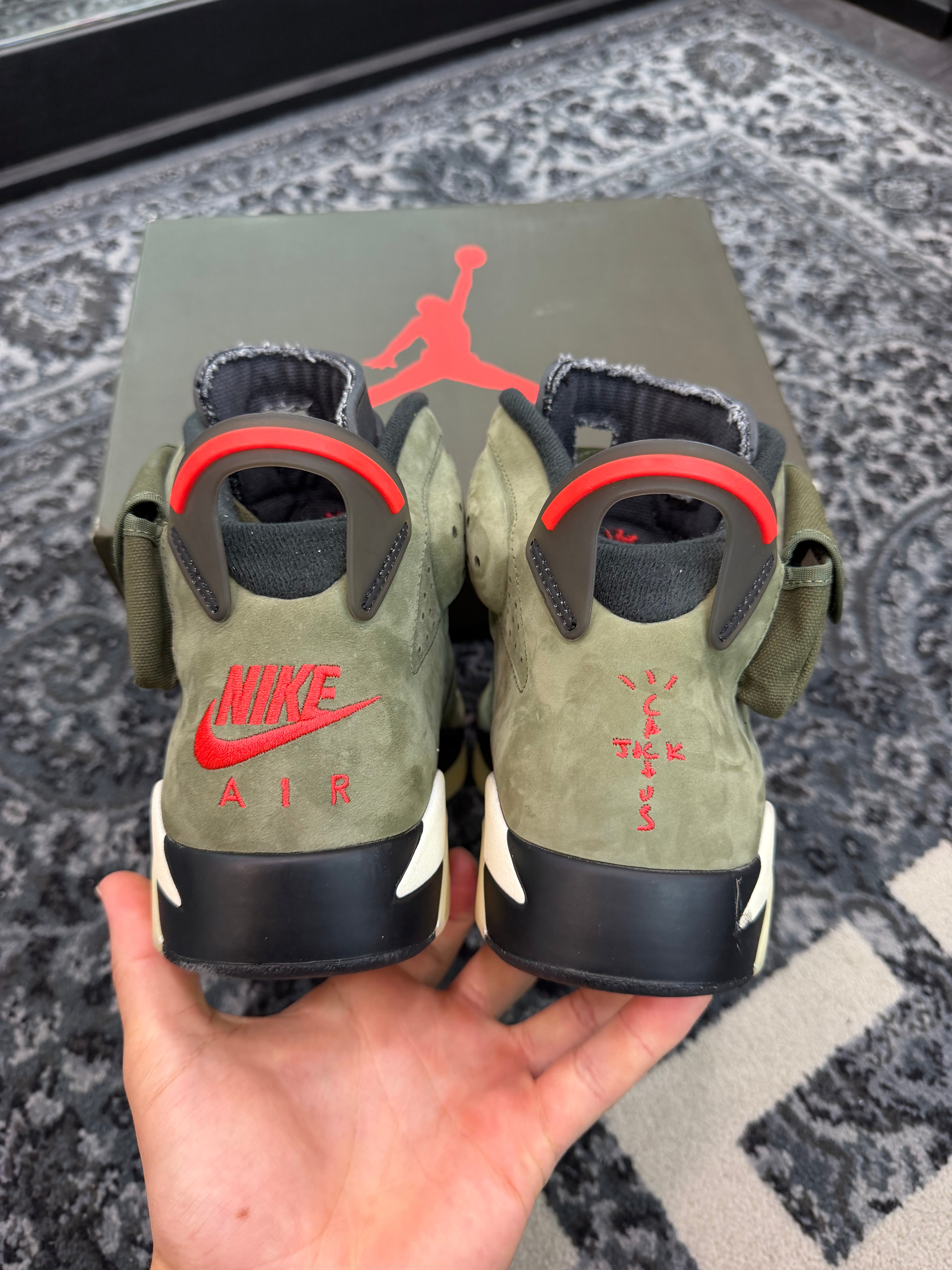Jordan 6 x Travis Scott “Olive”