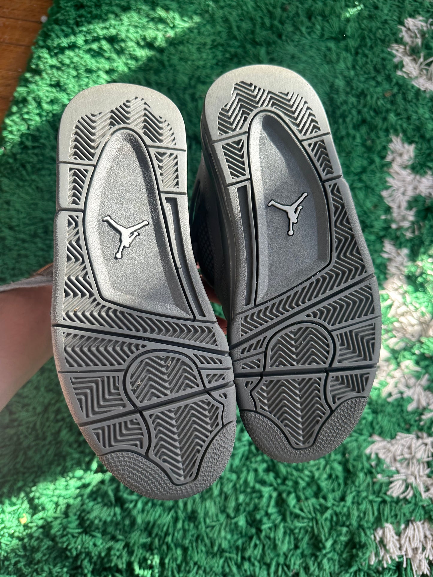 Jordan 4 “Wet Cement”