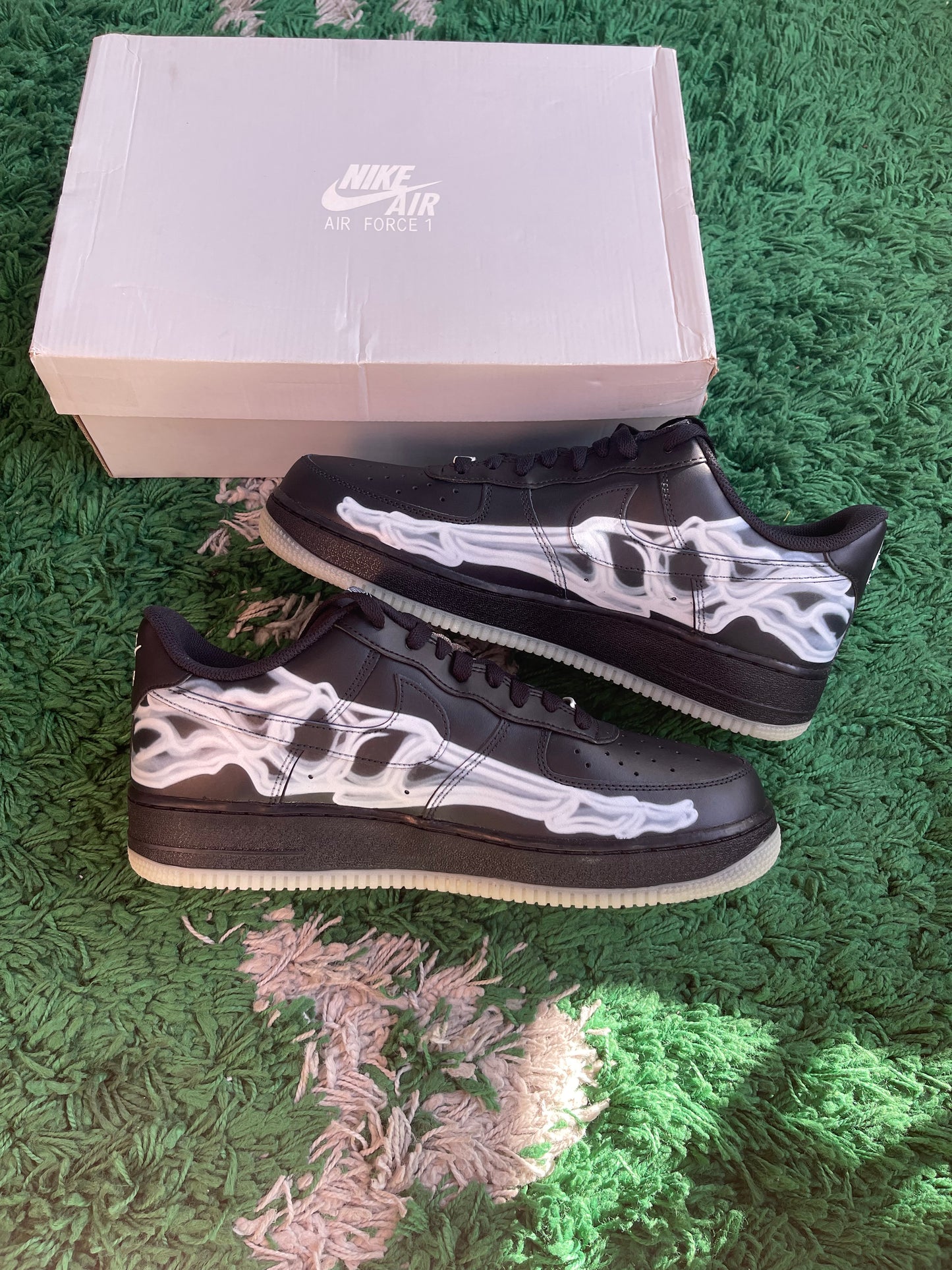 Nike Air Force 1 Low “Black Skeleton Halloween”