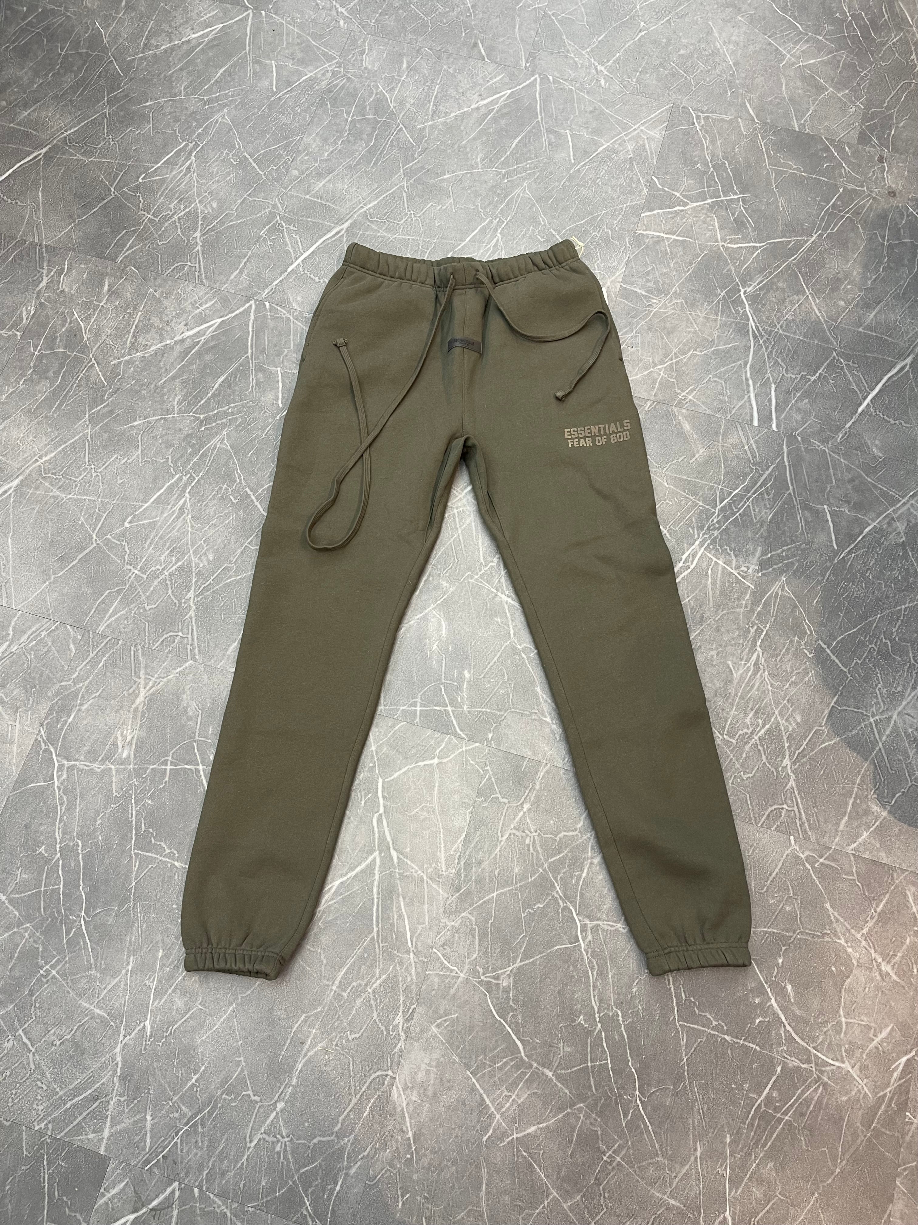 Essentials Sweatpants “Off-Black”