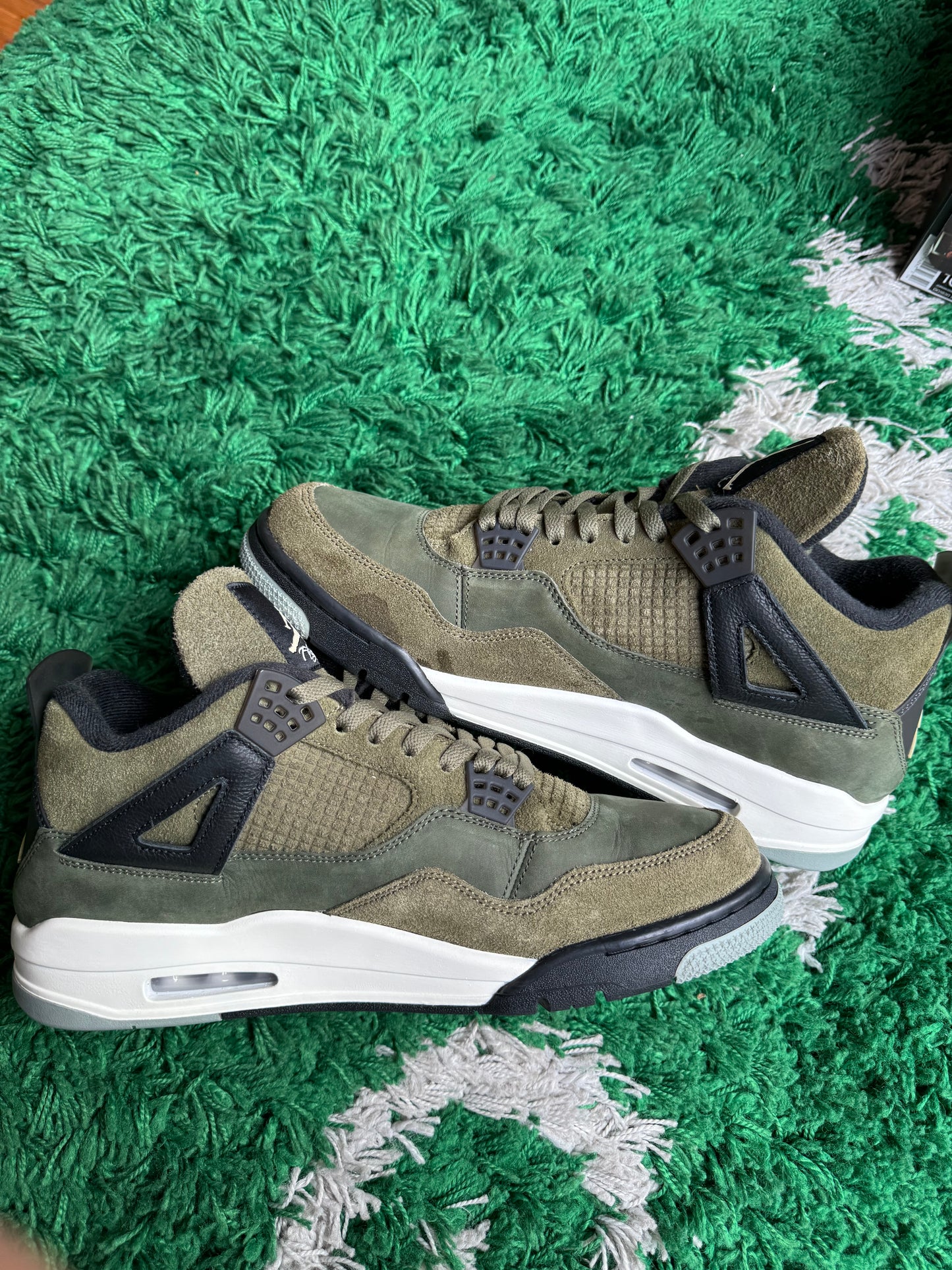 Jordan 4 Craft “Olive”