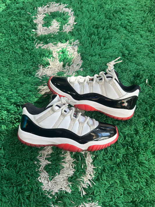 Jordan 11 Low “Concord Bred”