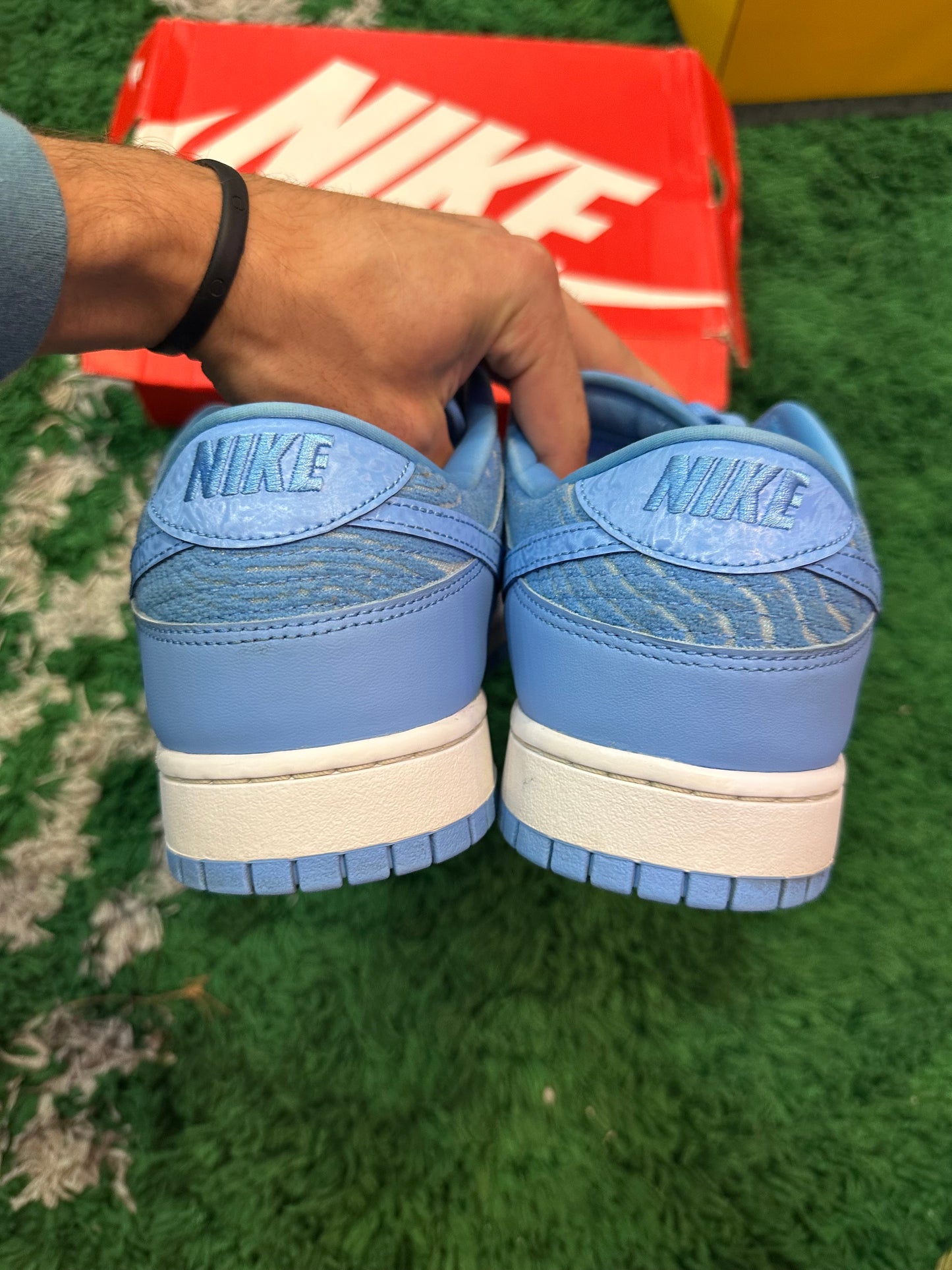 Nike Dunk Low Topography “University Blue”