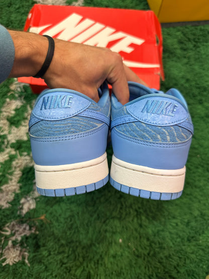 Nike Dunk Low Topography “University Blue”