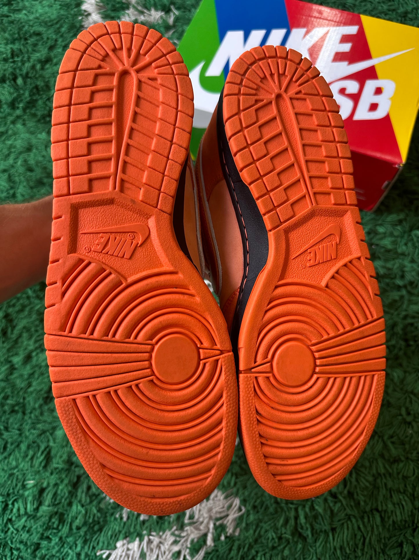 Nike SB Dunk Low “Orange Lobster”