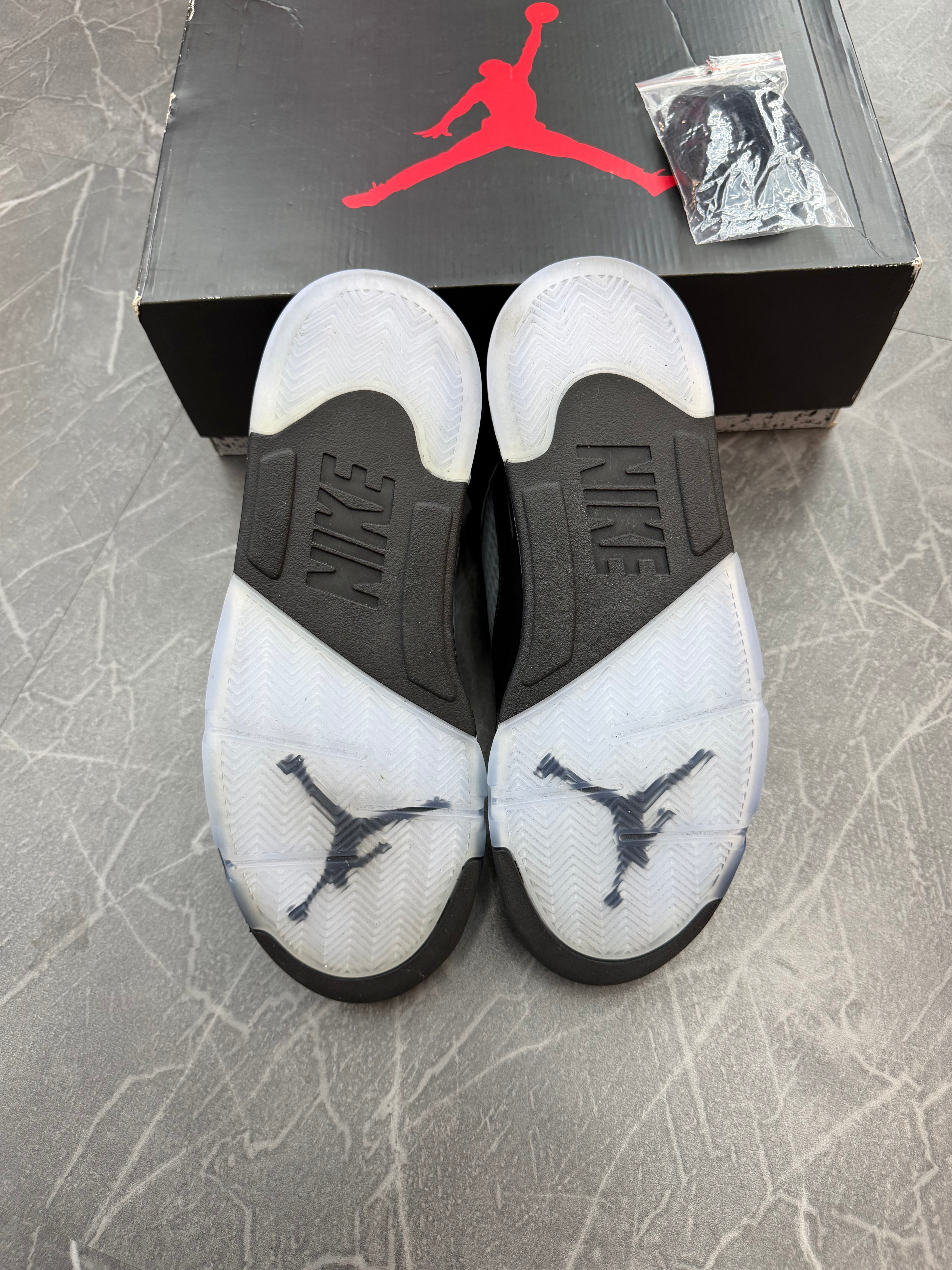 Jordan 5 “Black Metallic Reimagined”