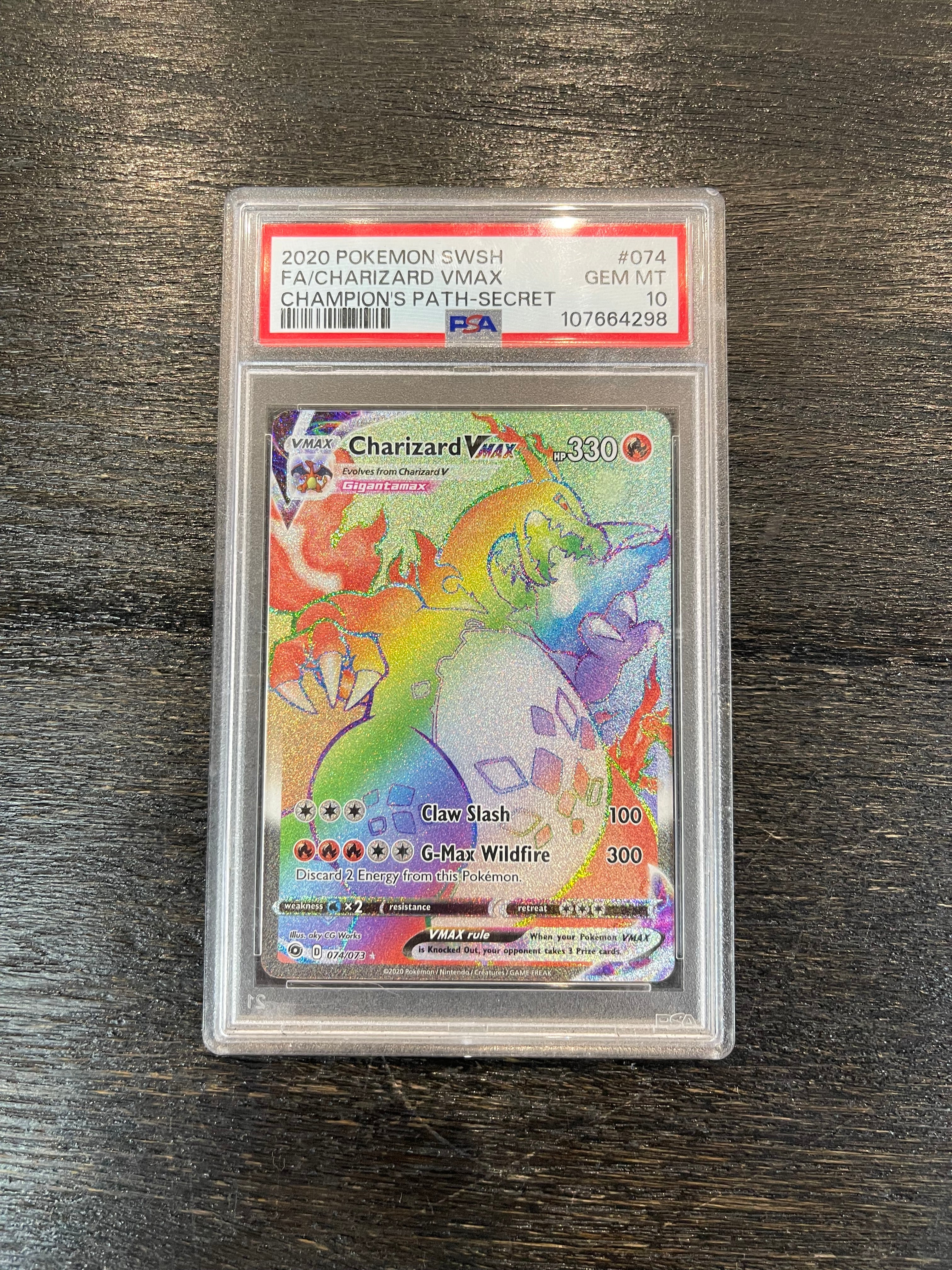 Charizard VMAX #074 (PSA 10)
