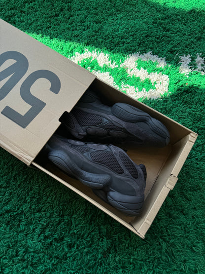 Yeezy 500 “Utility Black”