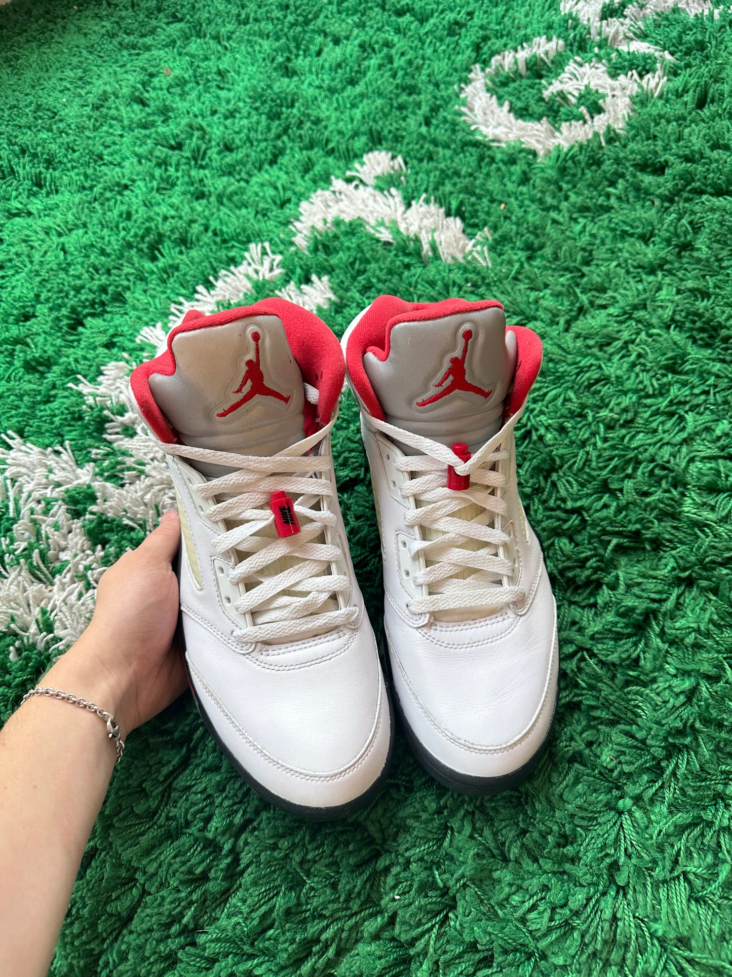 Jordan 5 “Fire Red” (2020)