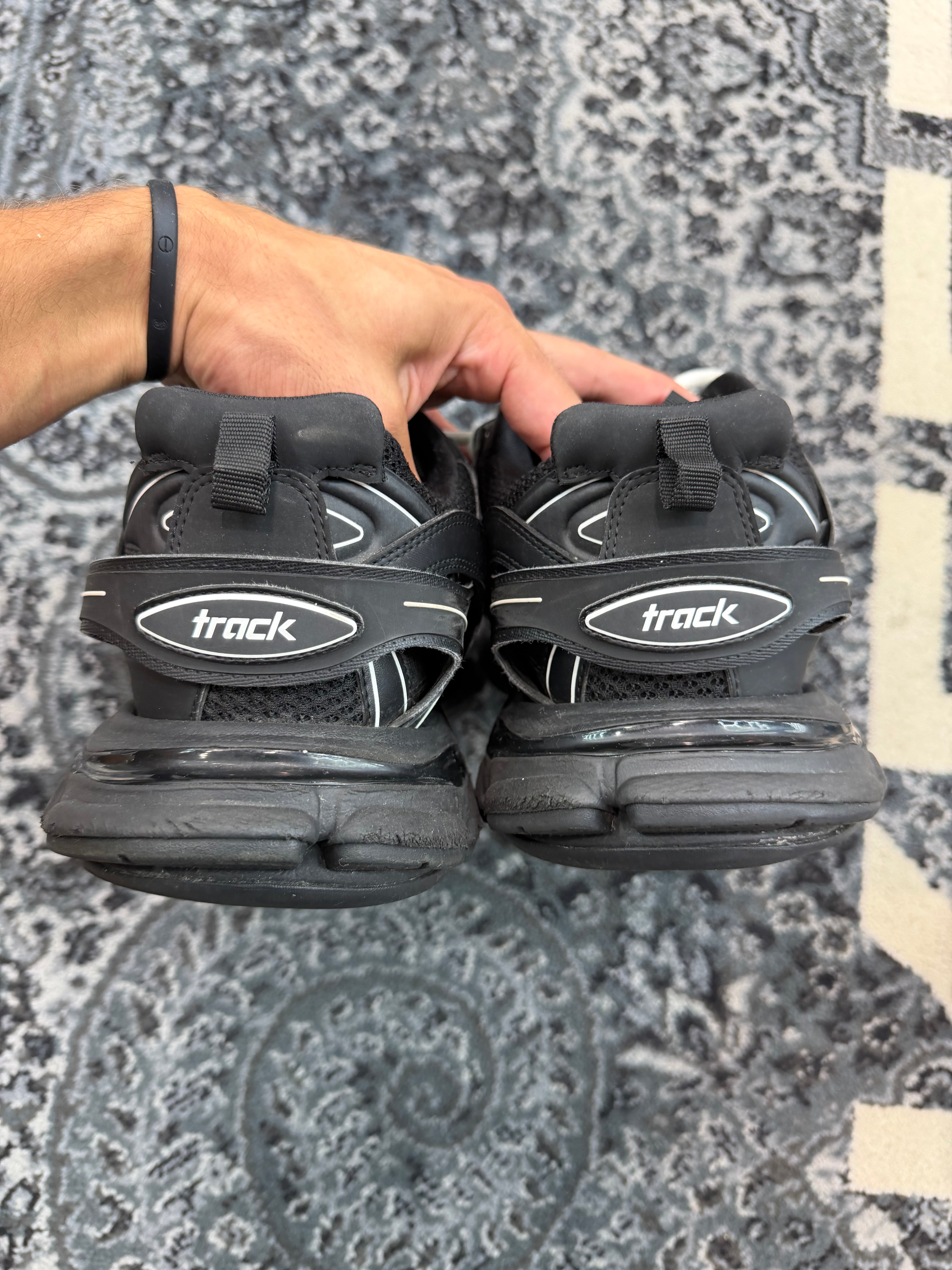 Balenciaga Track “Black White”