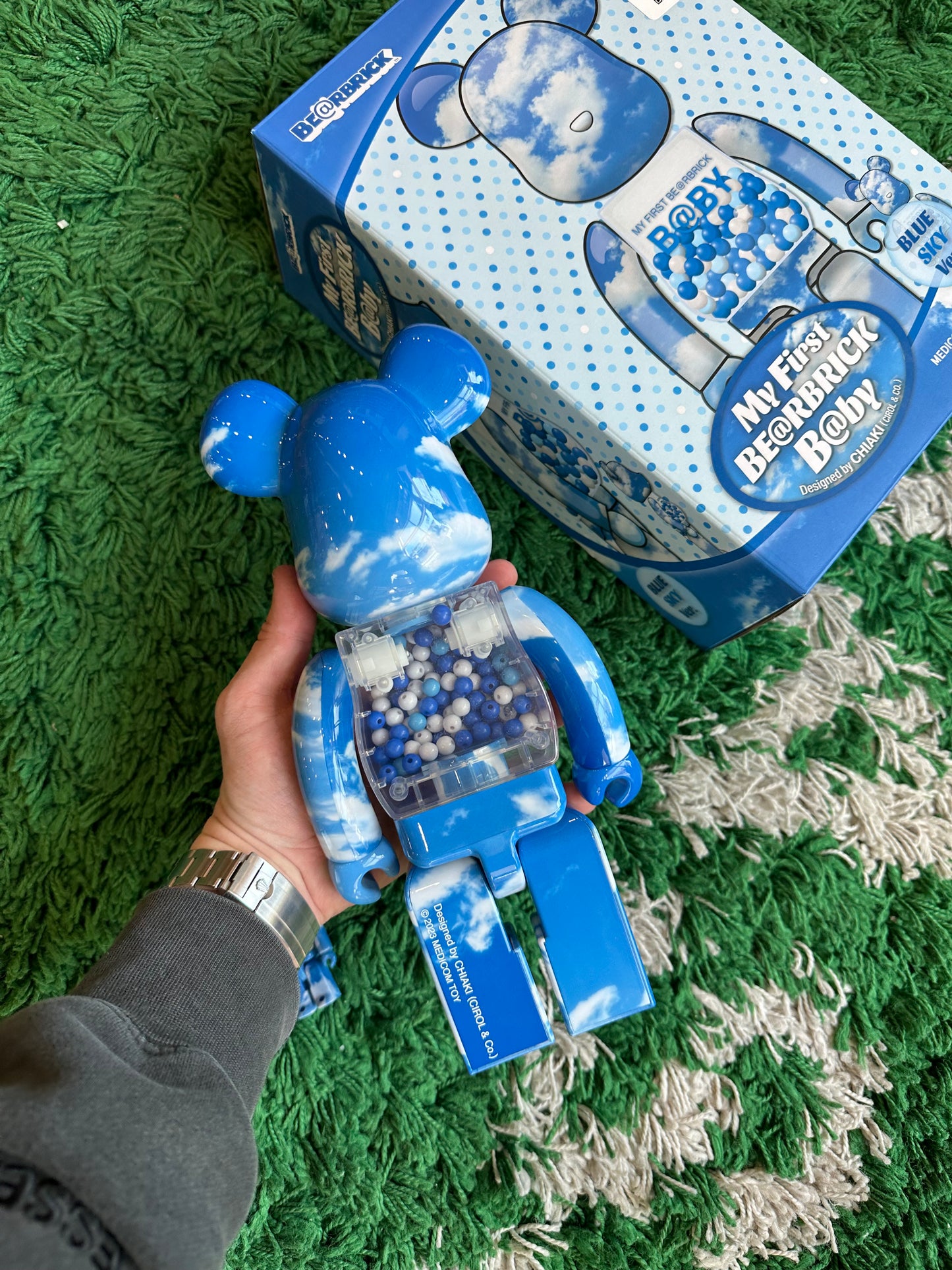 BearBrick 400% & 100% “Sky Brick”