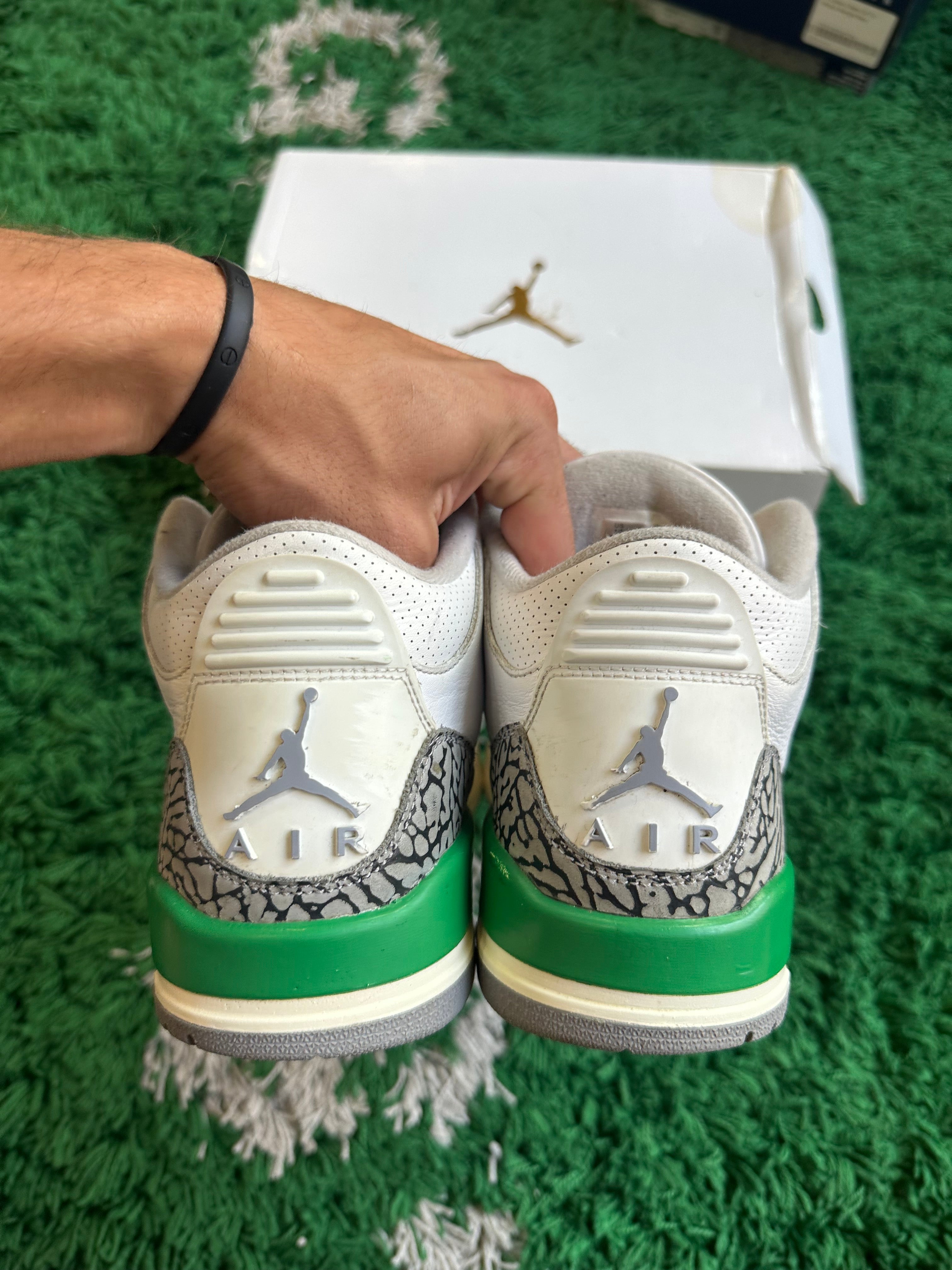 Jordan 3 “Lucky Green”
