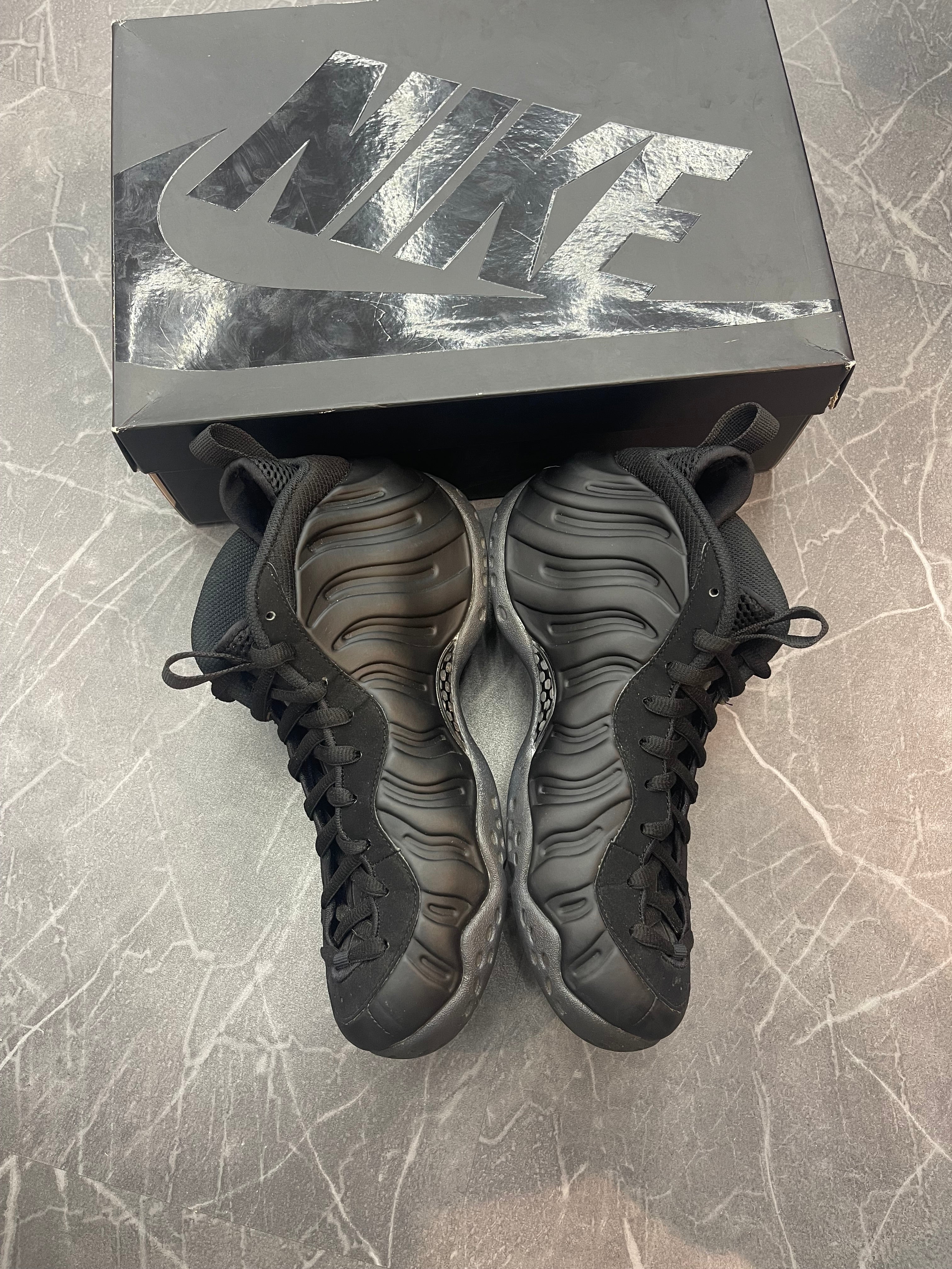 Nike Foamposite One “Anthracite”