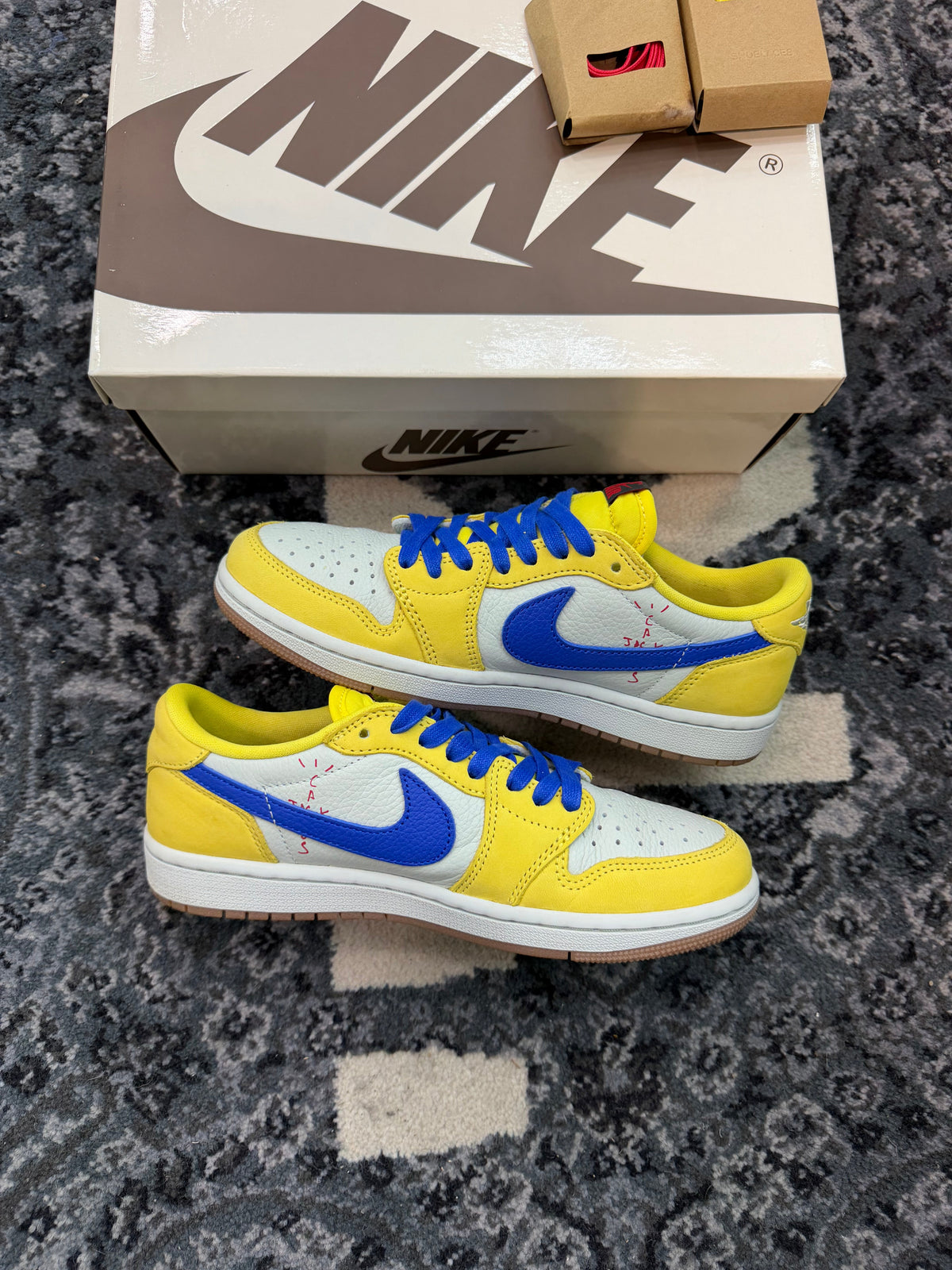 Jordan 1 Low Travis Scott “Canary” (Size 5.5M) (Lightly Worn) - Image 2