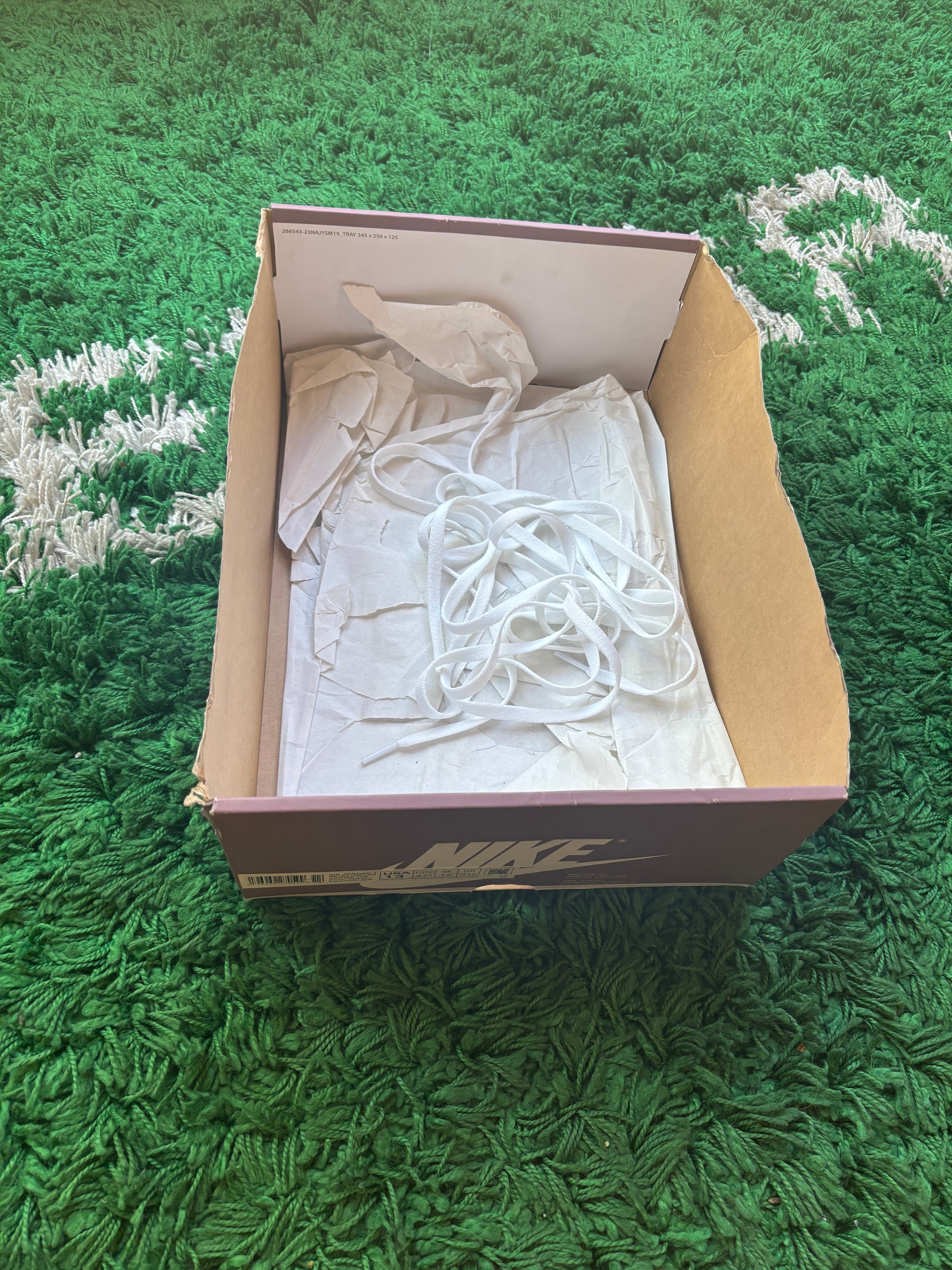 Jordan 1 High “Mauve”