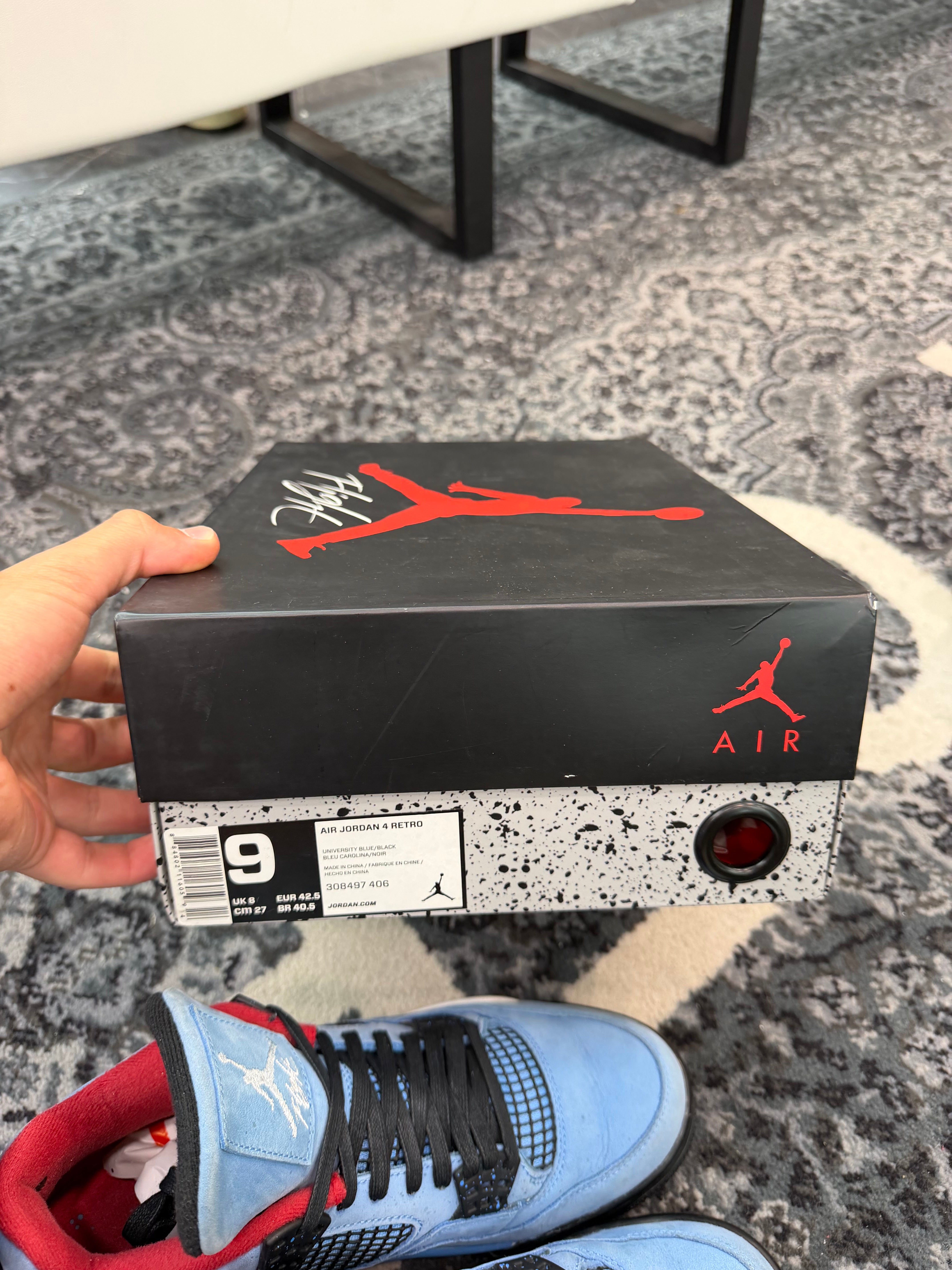 Jordan 4 x Travis Scott “Cactus Jack”