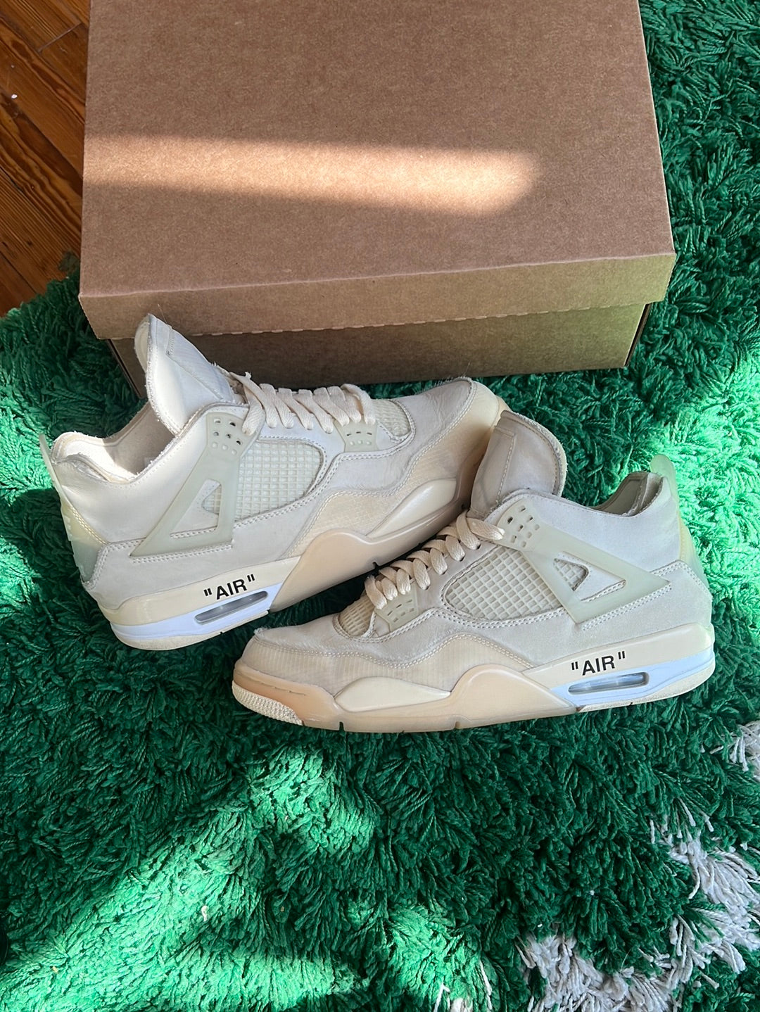 Jordan 4 x Off-White “Sail”