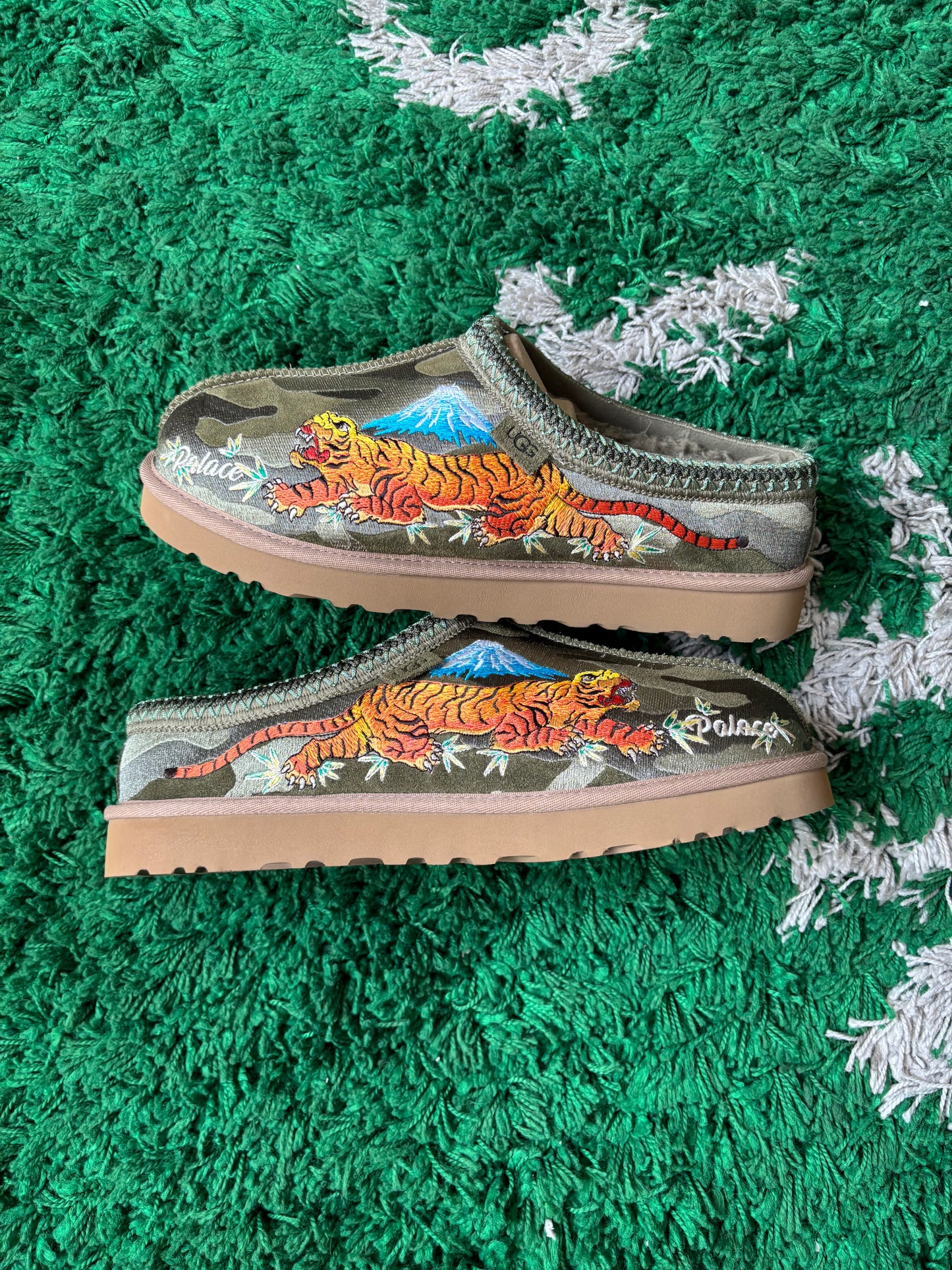 Palace x UGG Tasman Slipper “Burnt Olive Camo”
