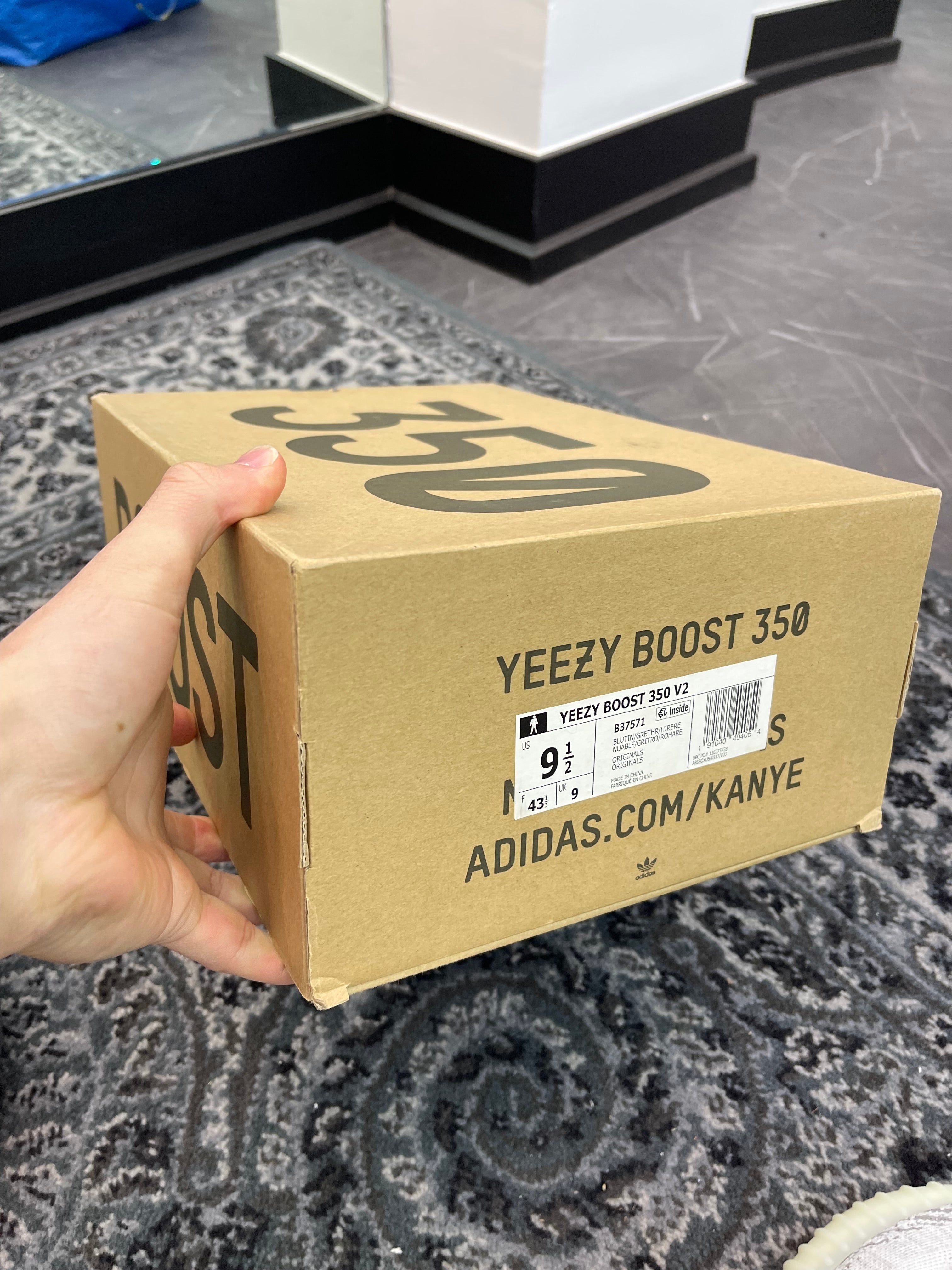 Yeezy 350 “Blue Tint”