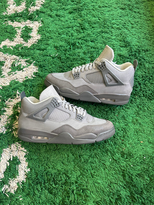 Jordan 4 “Wet Cement”