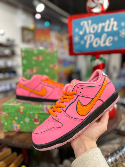 Nike SB Dunk Low x Powerpuff Girls “Blossom”