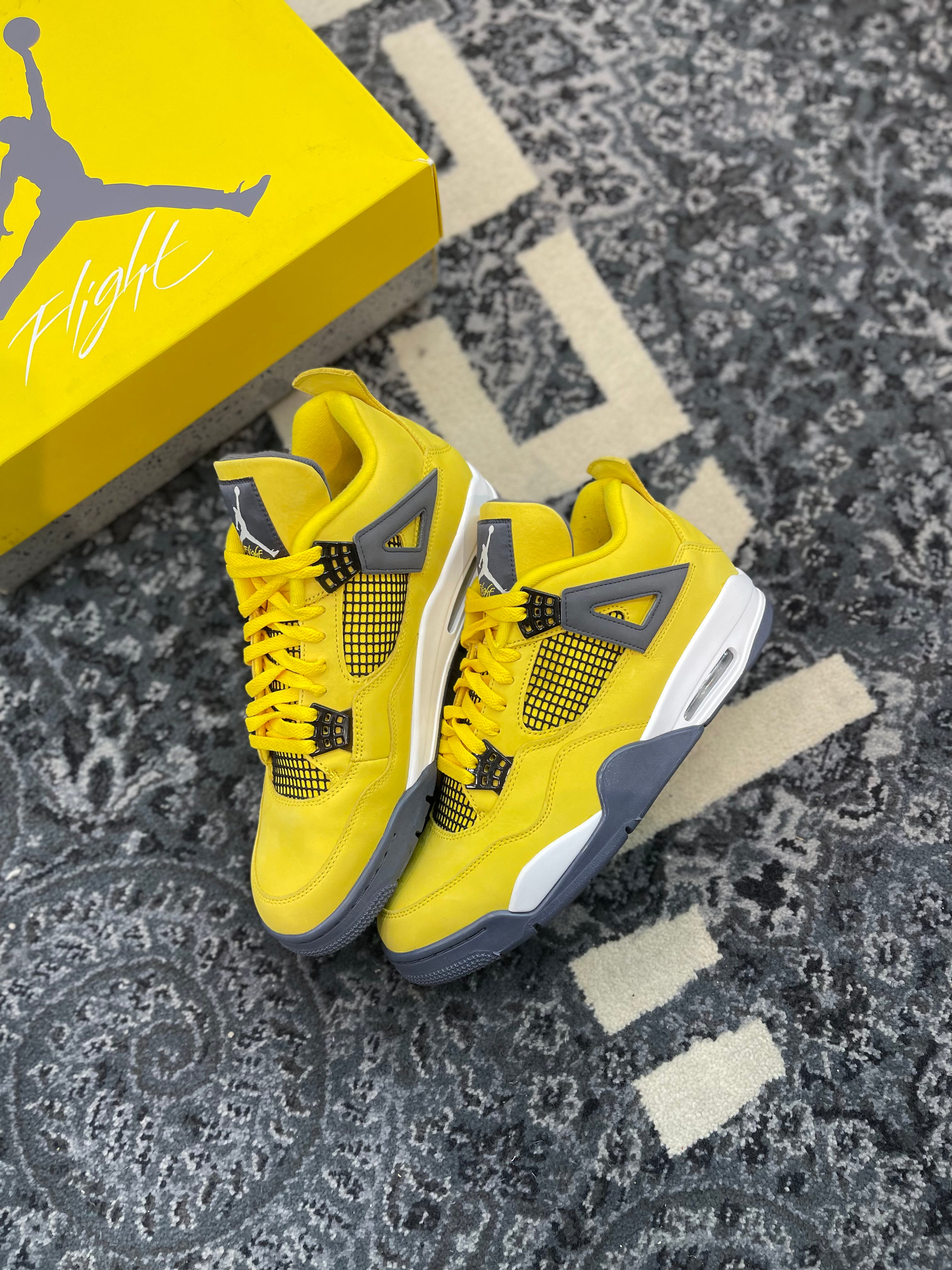 Jordan 4 “Lightning”