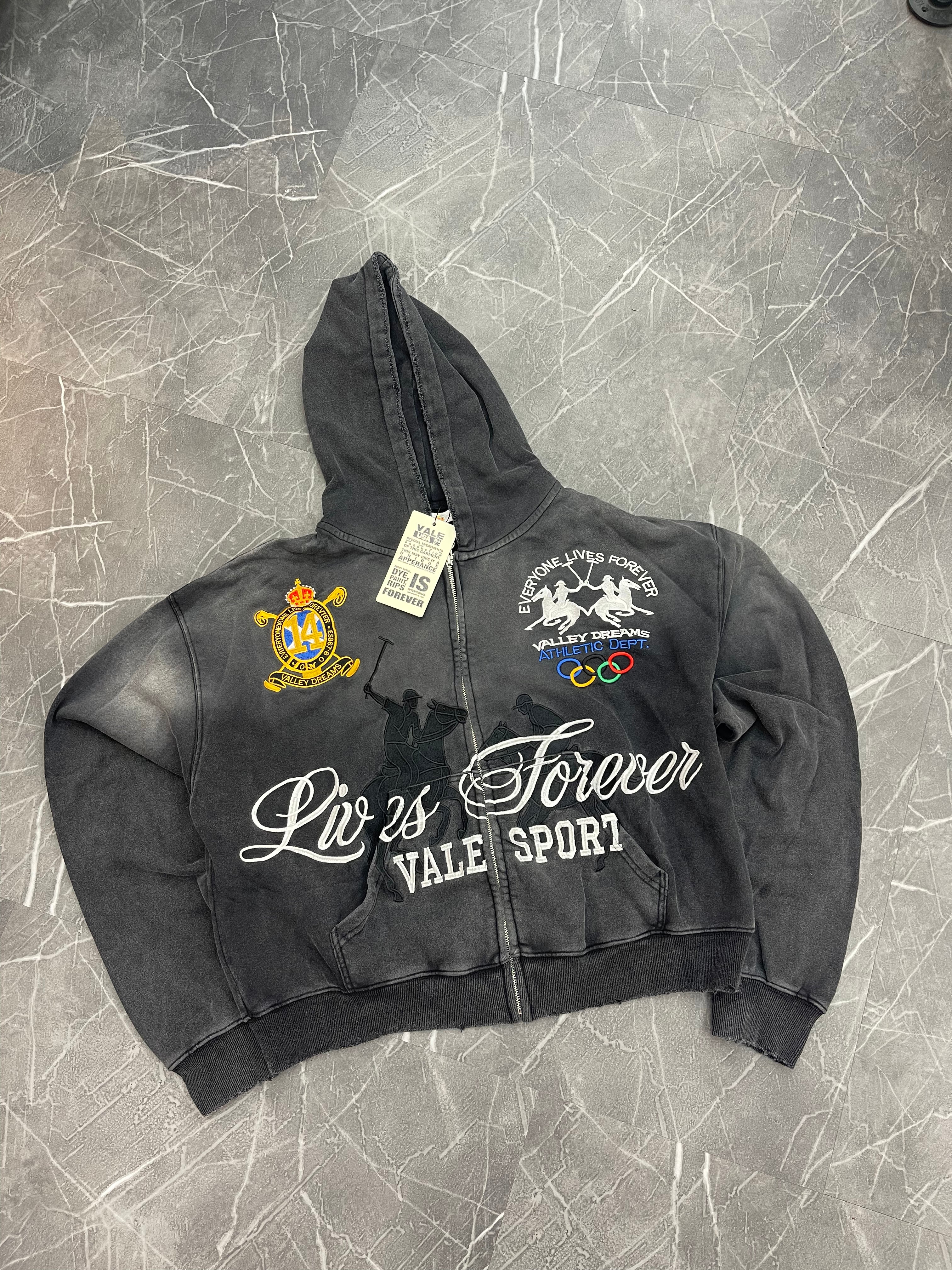 Vale Forever Blackrock Zip Up