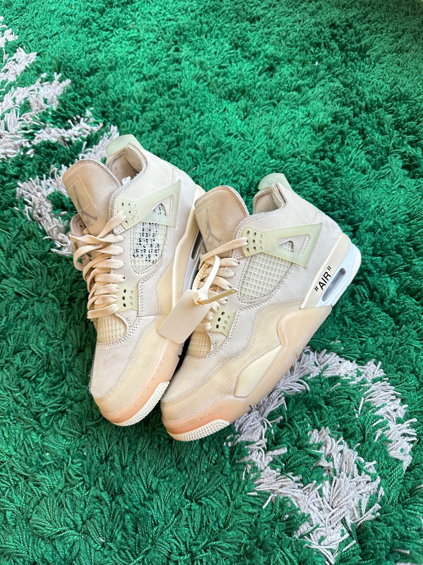 OFF-WHITE Jordan 4 “Sail”