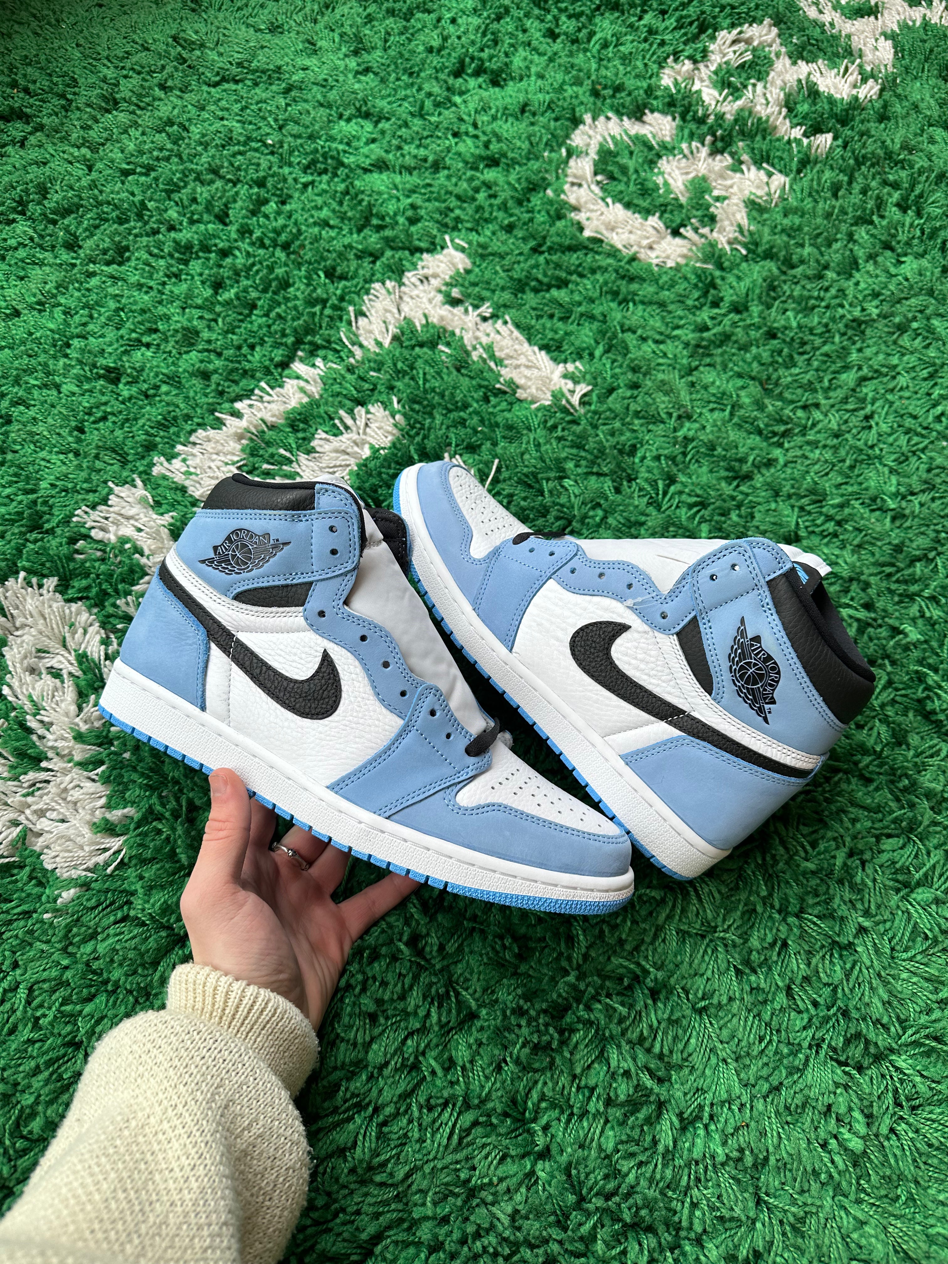 Jordan 1 High “University Blue”