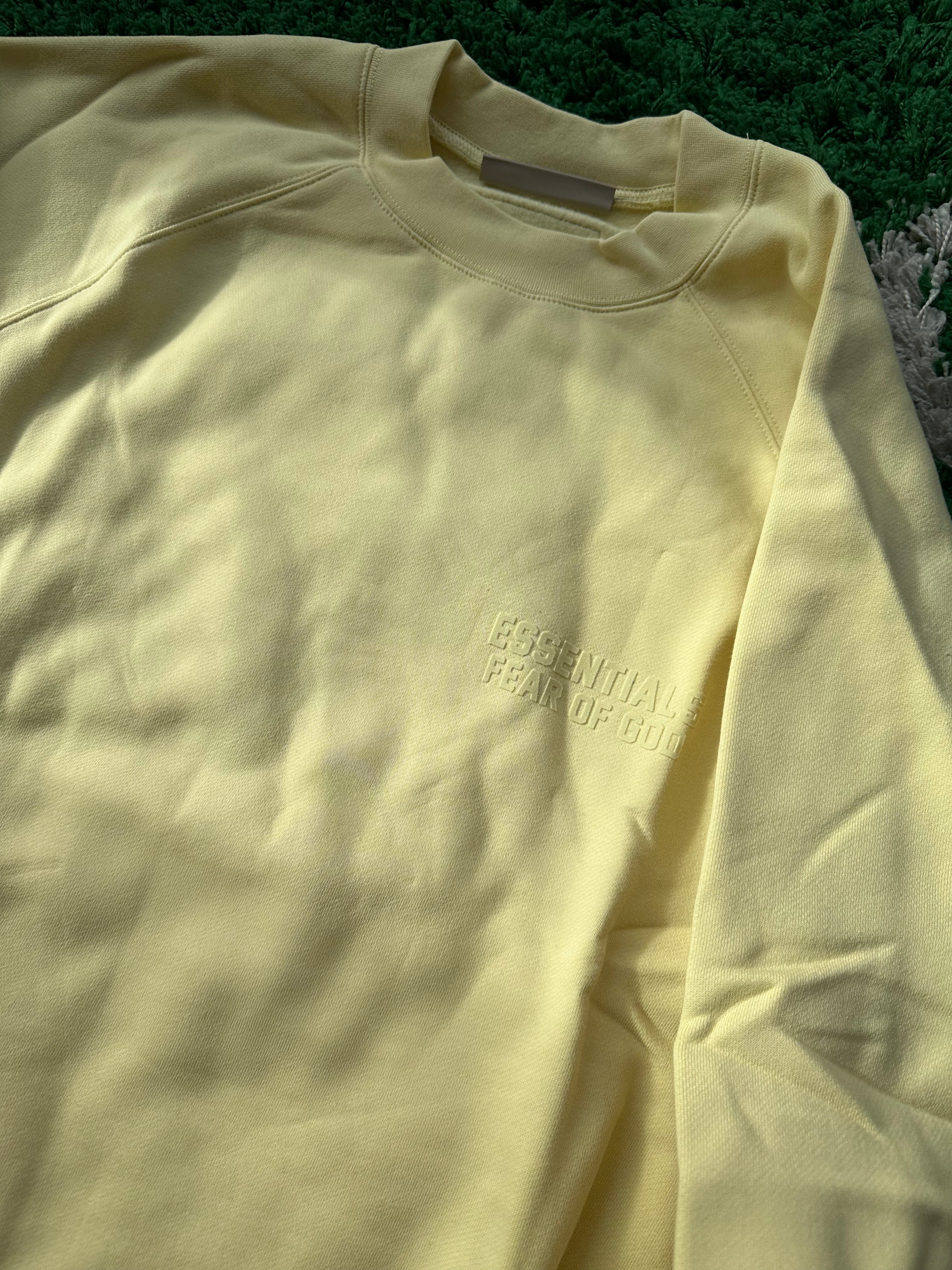 Essentials Crewneck “Canary”