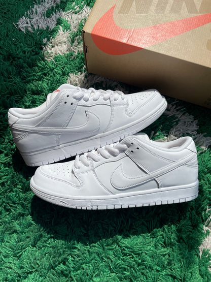 Nike SB Dunk Low “Triple White”