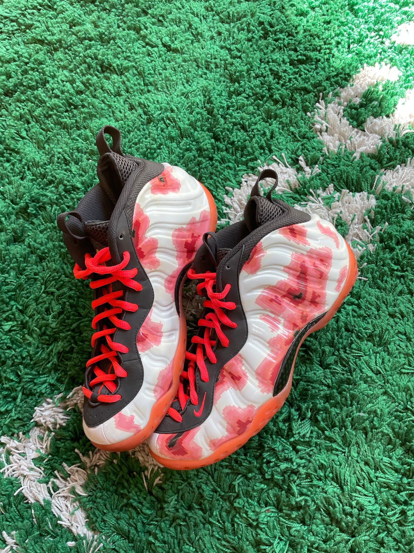 Nike Foamposite One “Thermal Map”