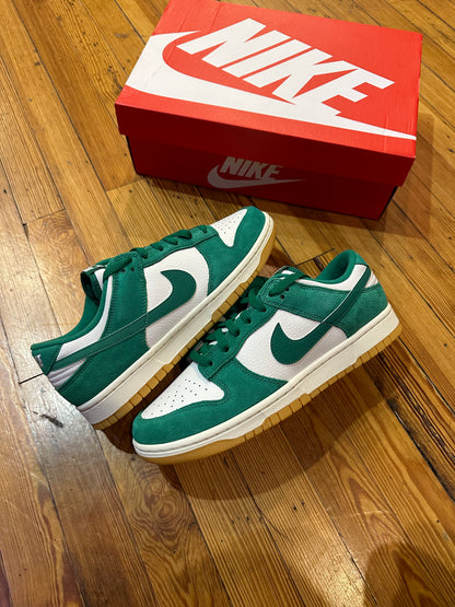 Nike Dunk Low “Malachite”