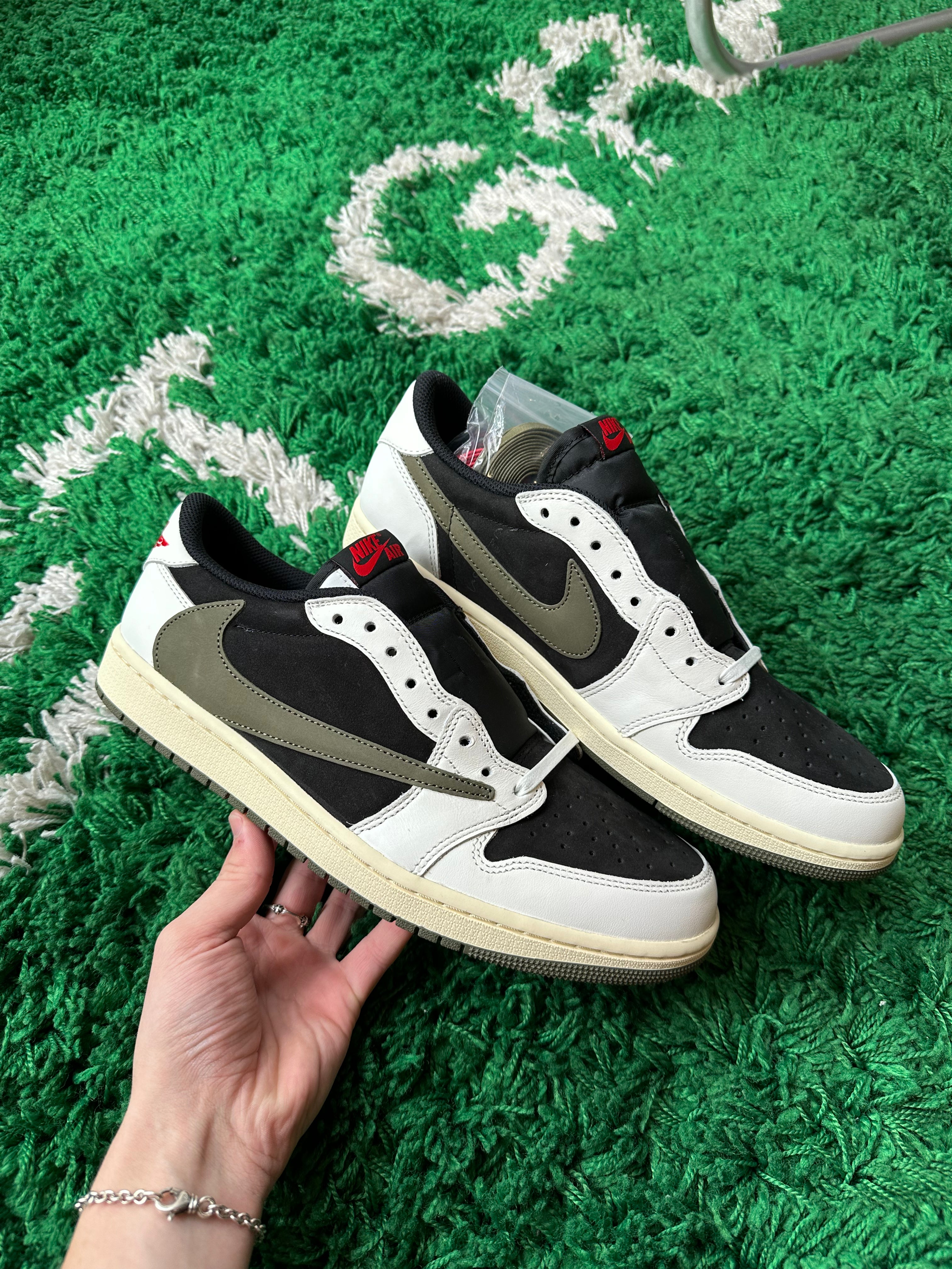 Jordan 1 Low x Travis Scott “Olive”