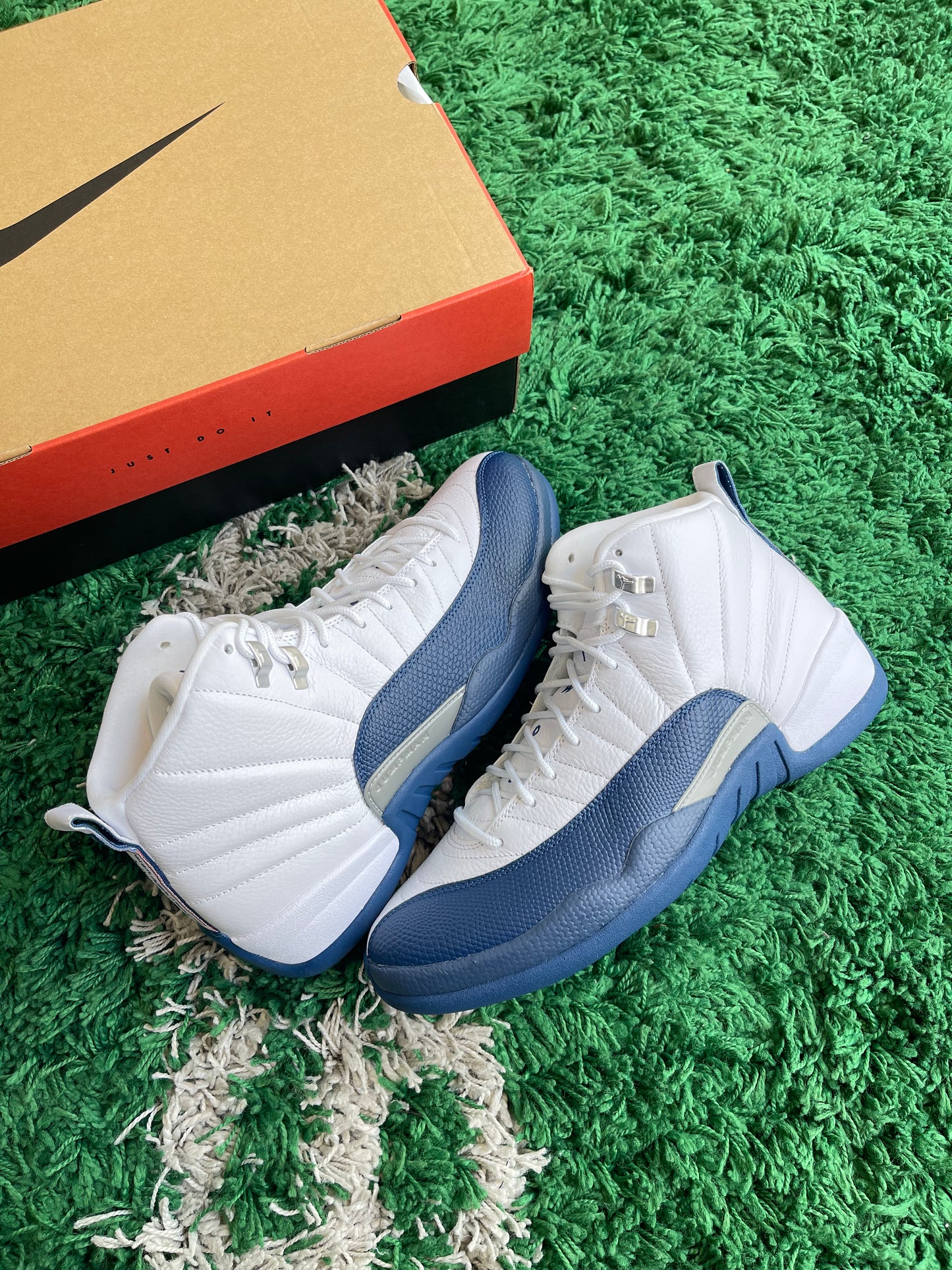 Jordan 12 “French Blue”