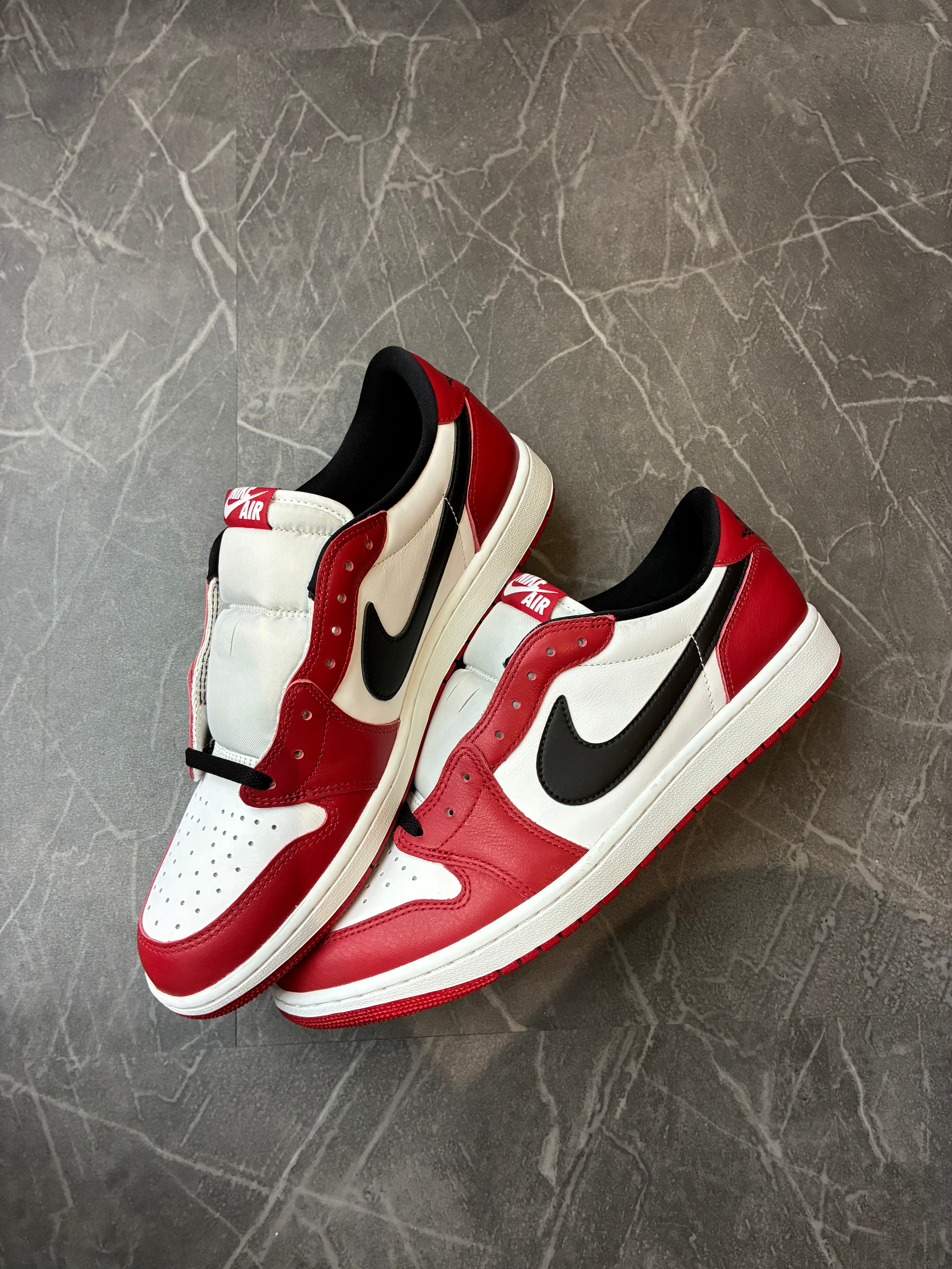 Jordan 1 Low “Chicago” (2025)