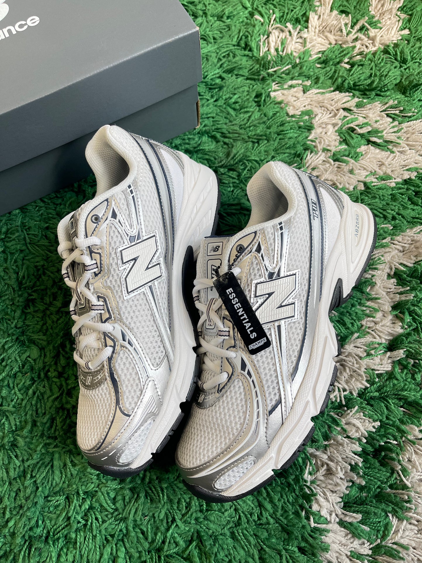 New Balance 740v2 “White Shadow Grey”