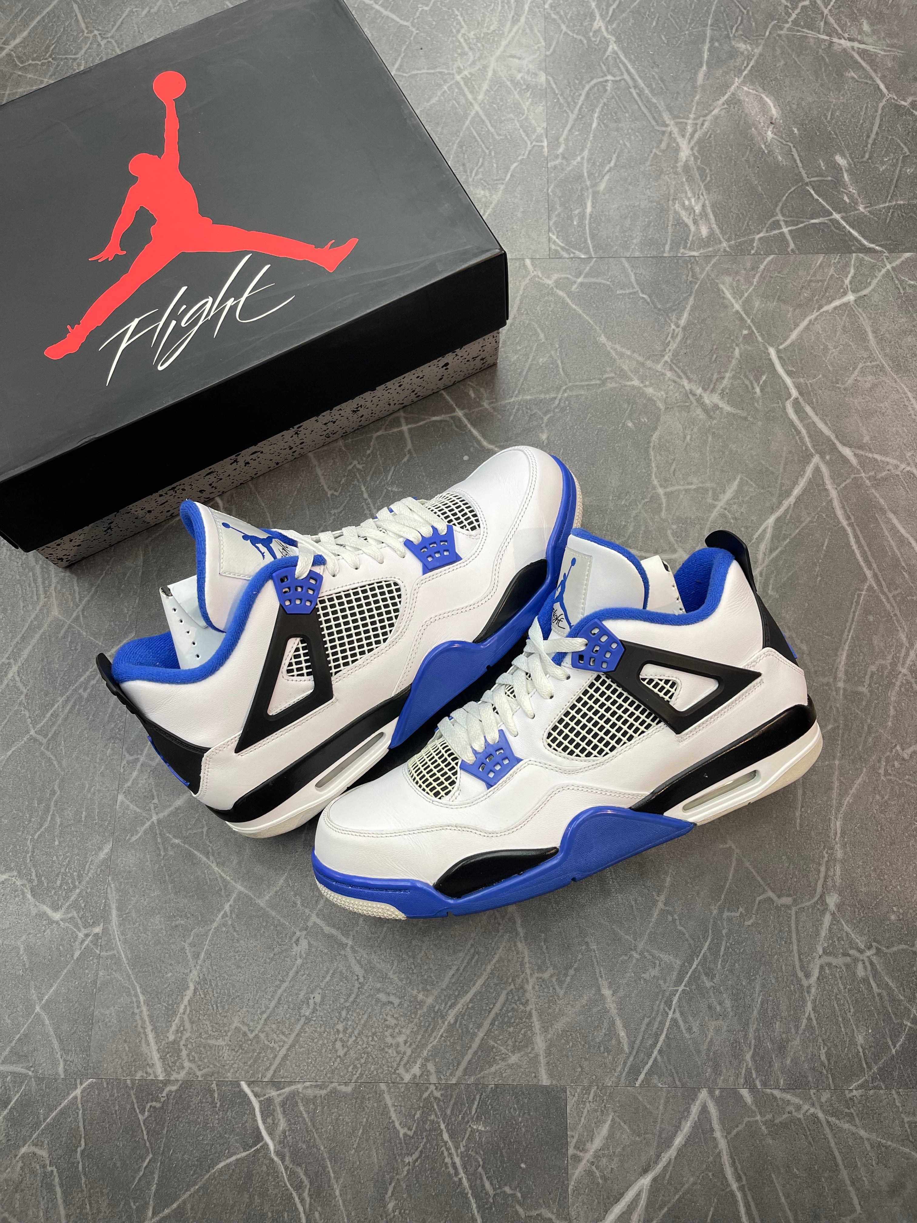 Jordan 4 “Motorsports” (2017)